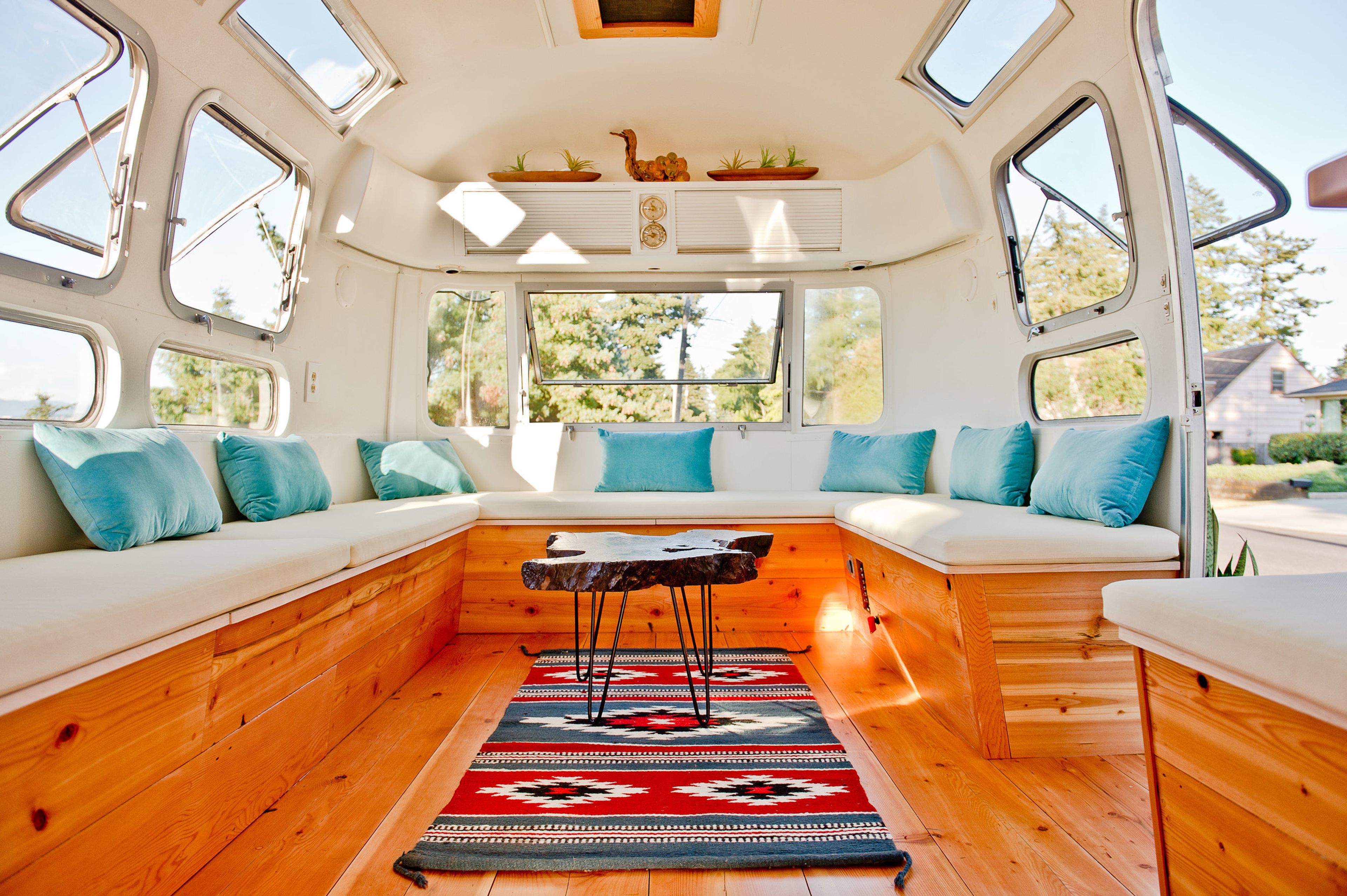 Cover photo of Stolen Pony Lounge