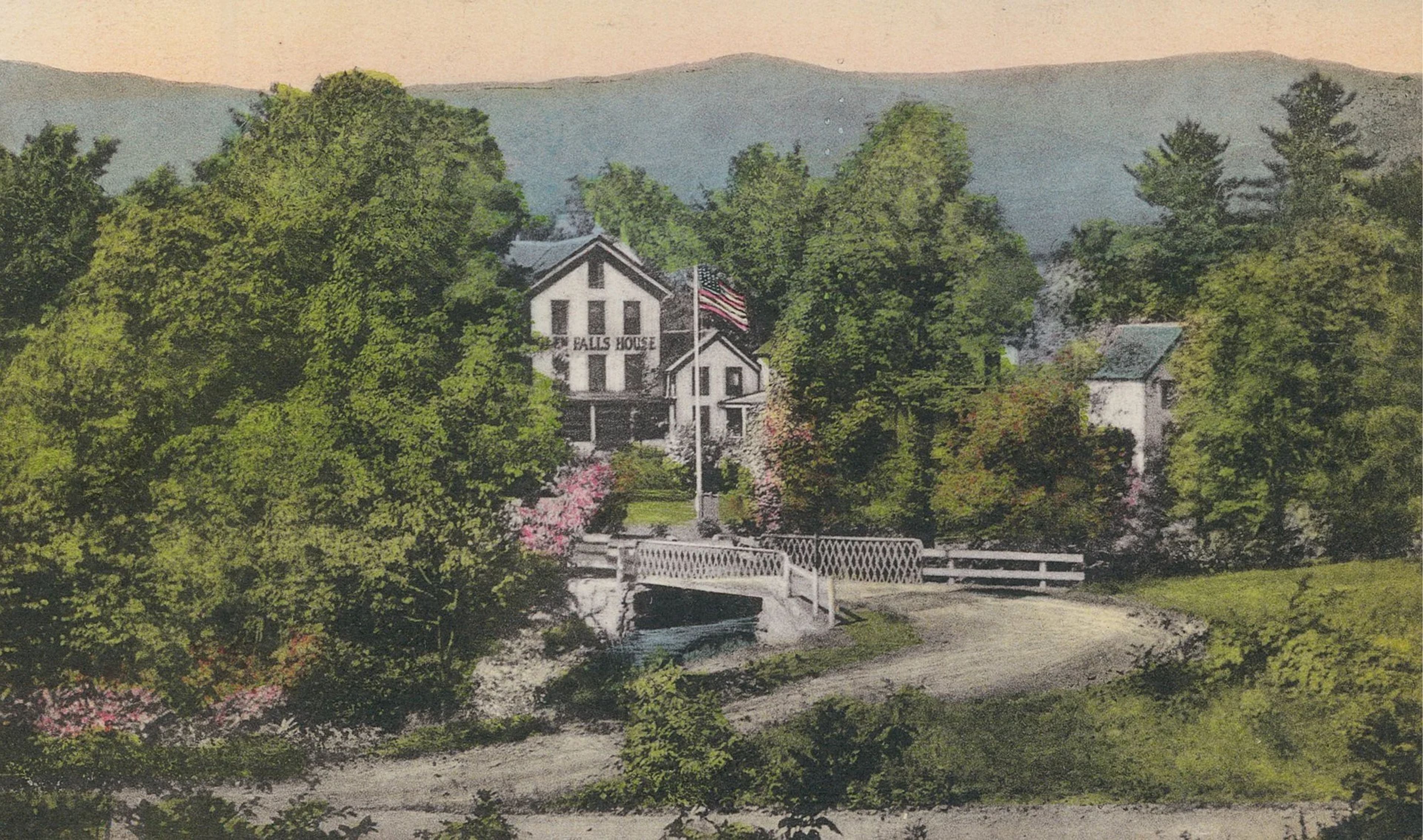 Featured photo from Glen Falls House