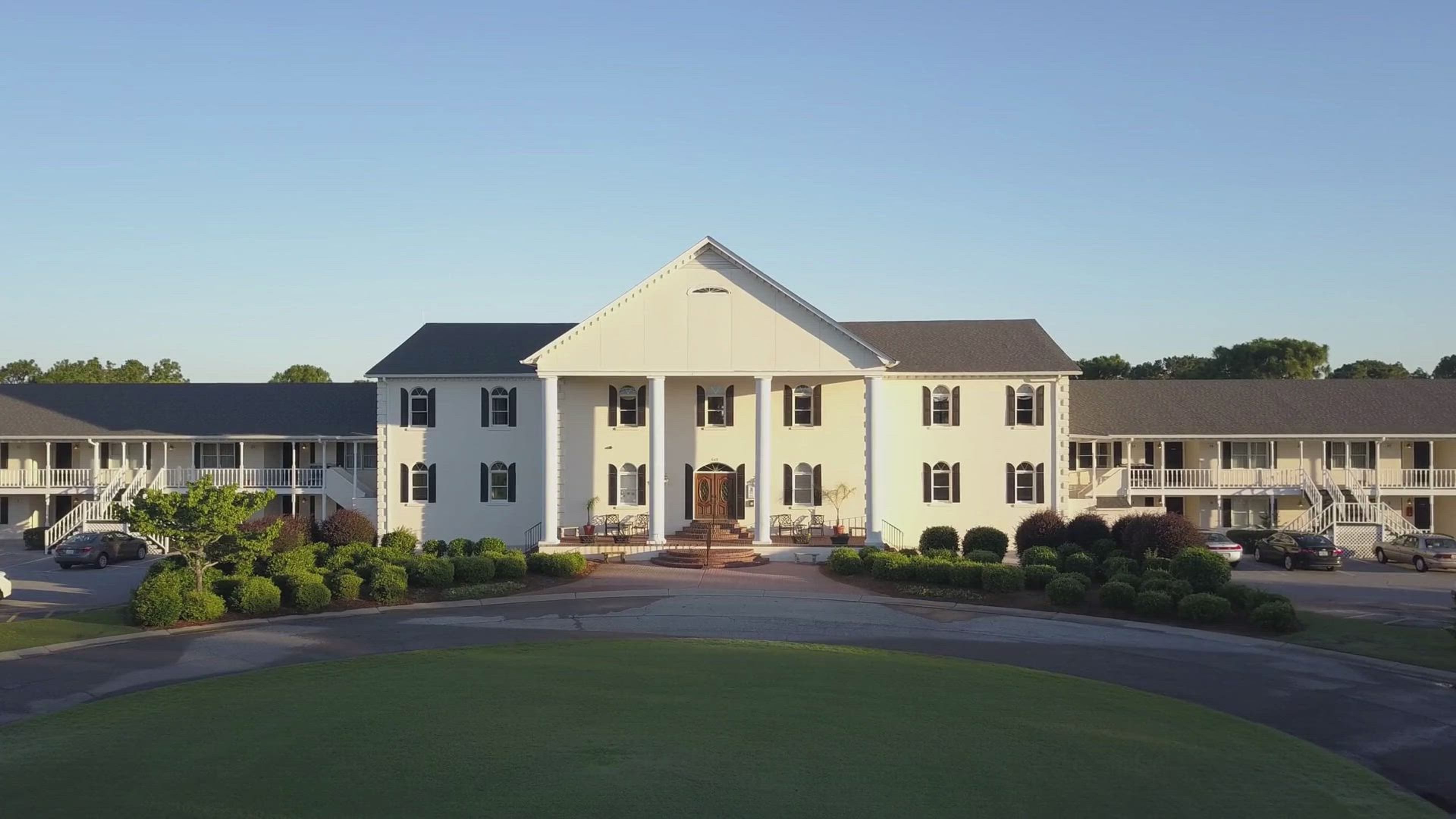 Featured photo from Beau Rivage Golf & Resort