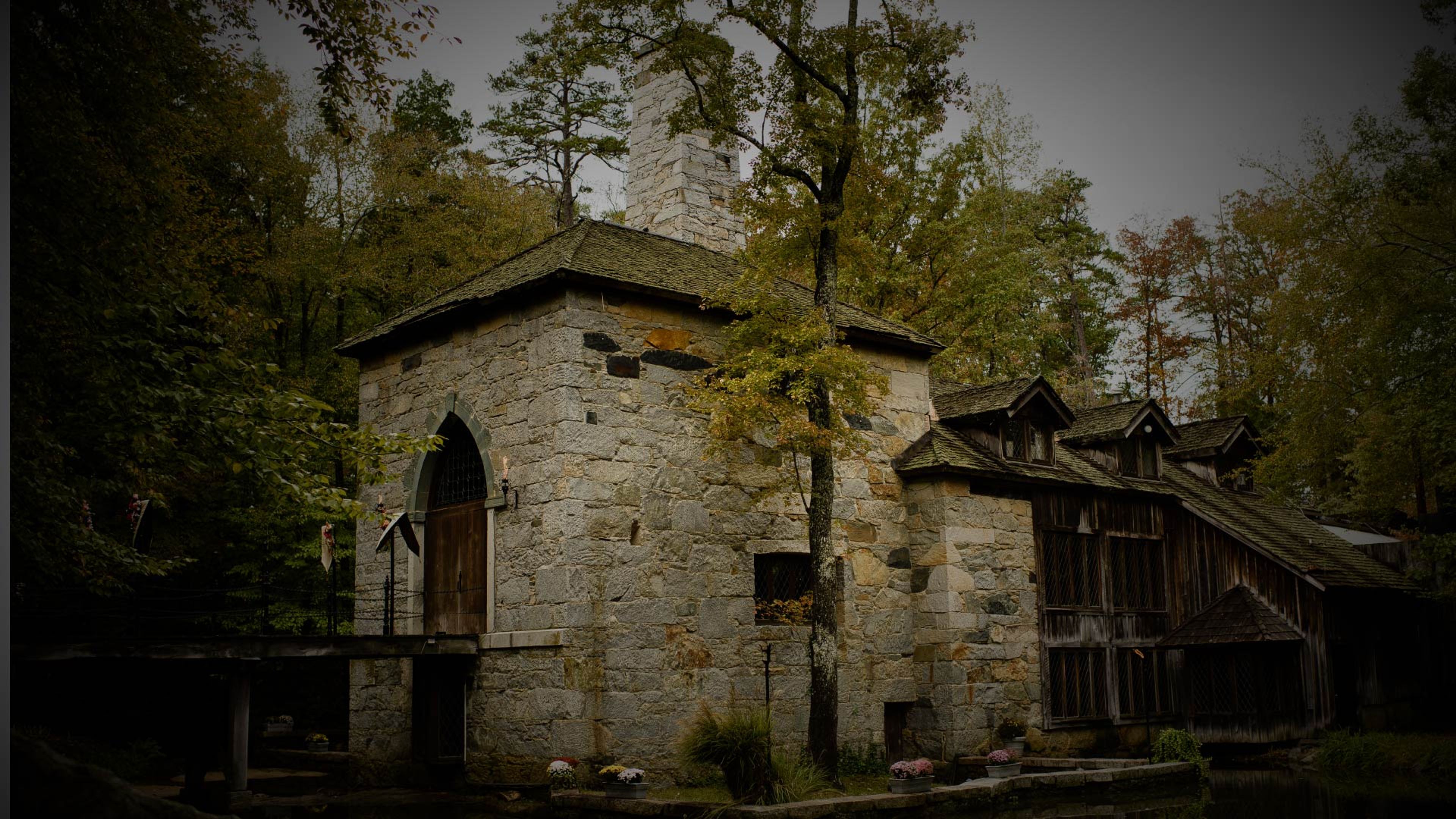 Featured photo from Castle McCulloch
