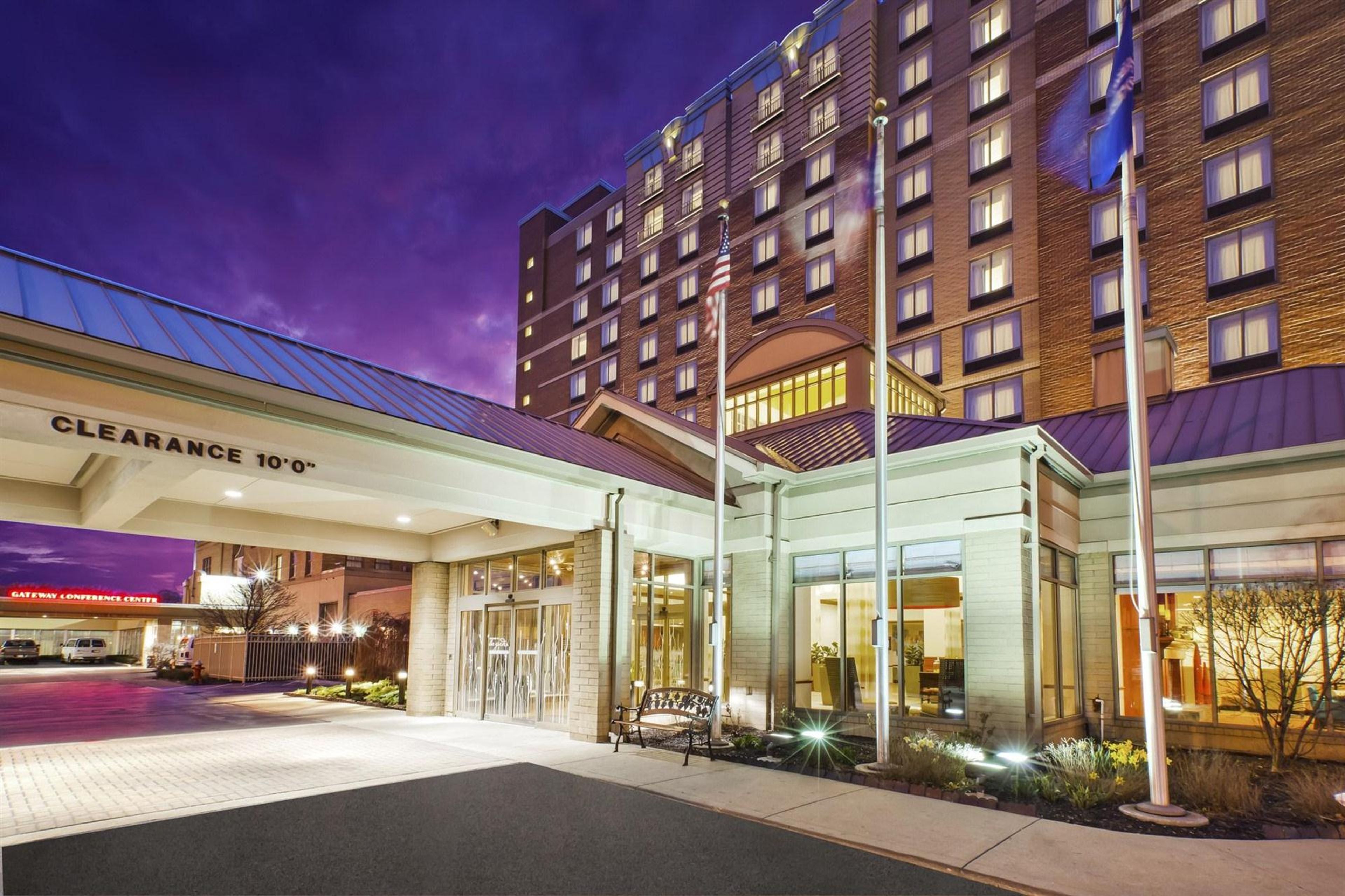 Featured photo from Hilton Garden Inn Cleveland Downtown
