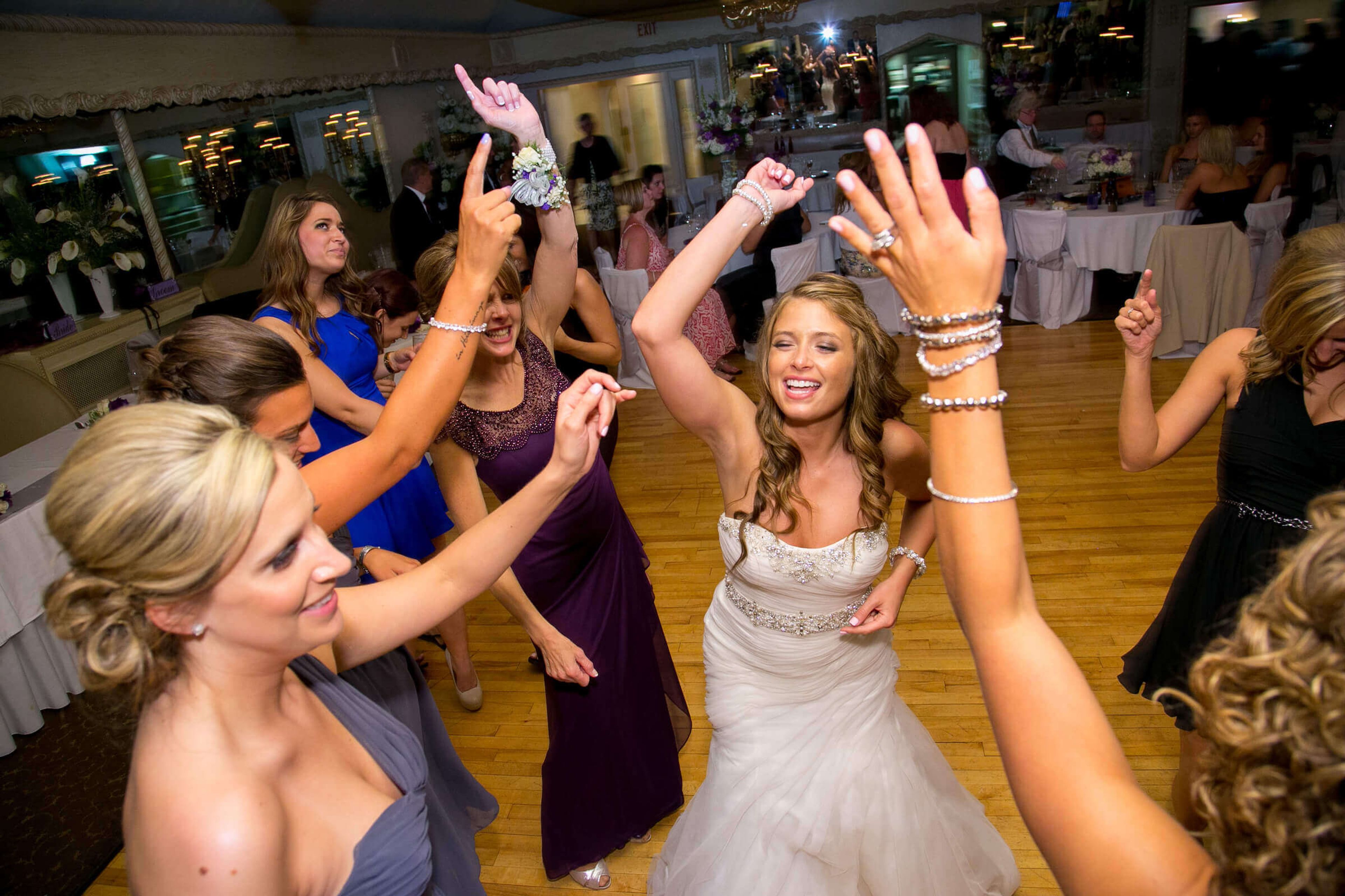 Featured photo from La-Vera Party Center