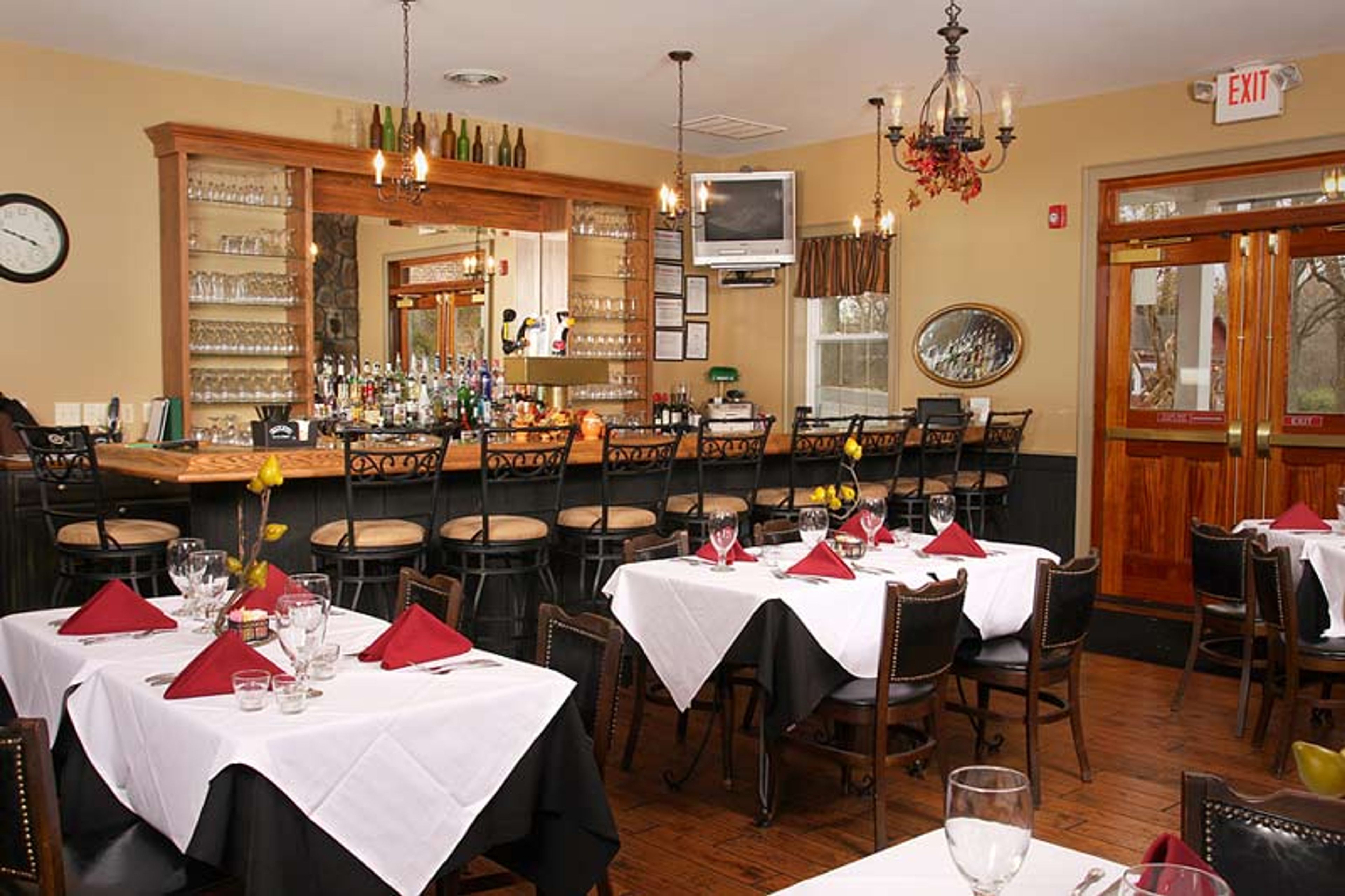 Featured photo from Simon Kenton Inn