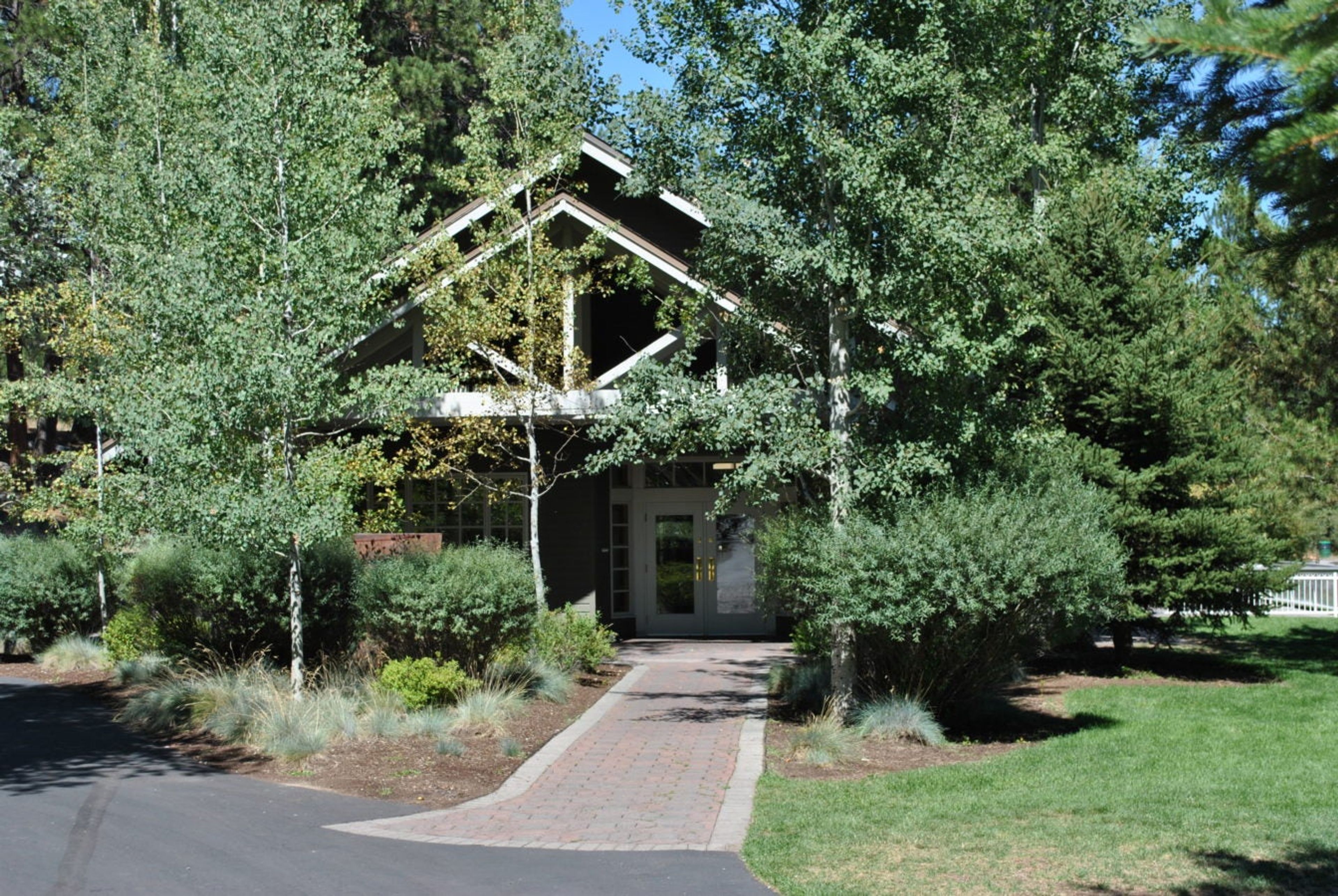Featured photo from Aspen Hall