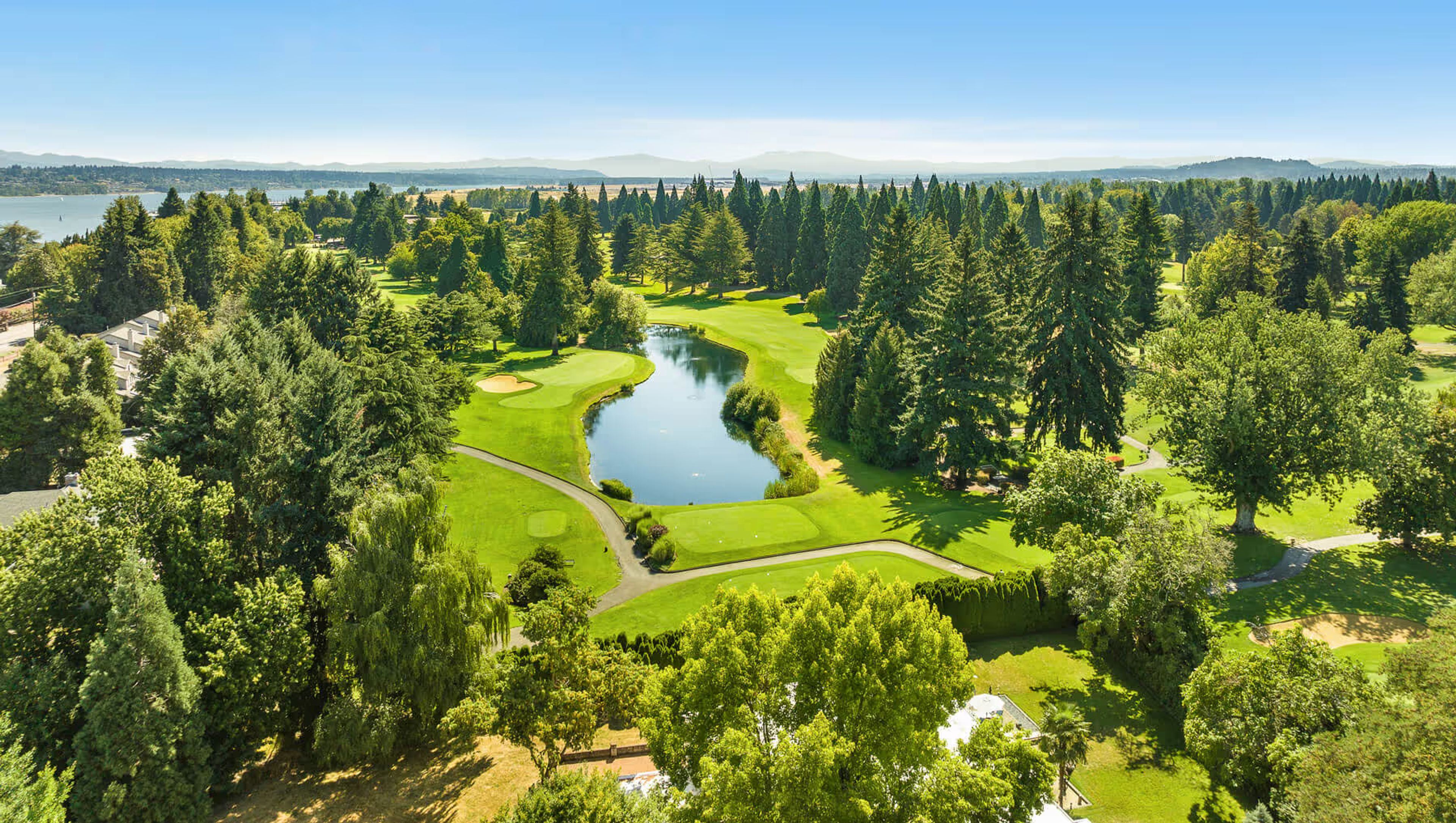 Featured photo from Columbia Edgewater Country Club