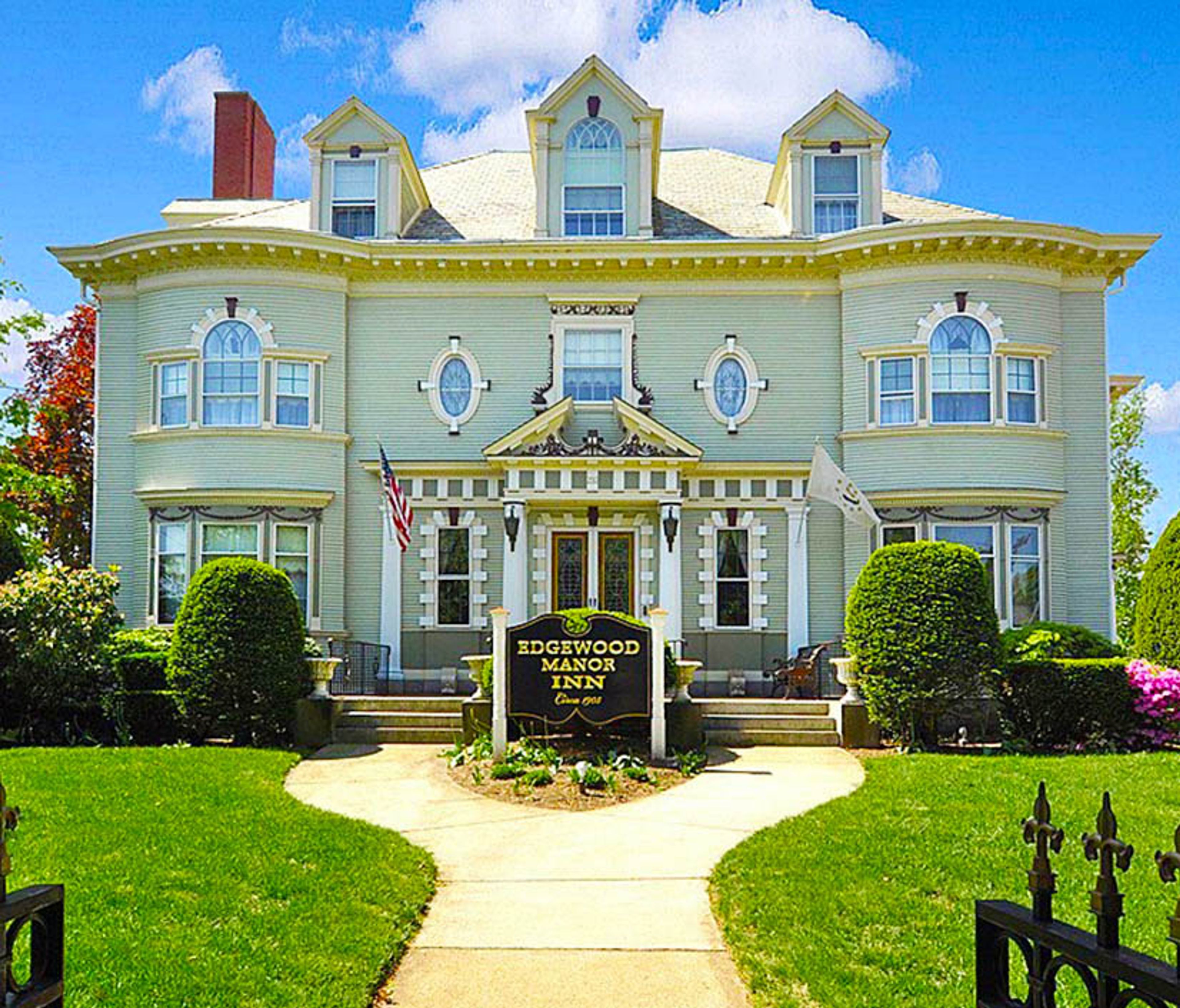 Featured photo from Edgewood Manor Inn