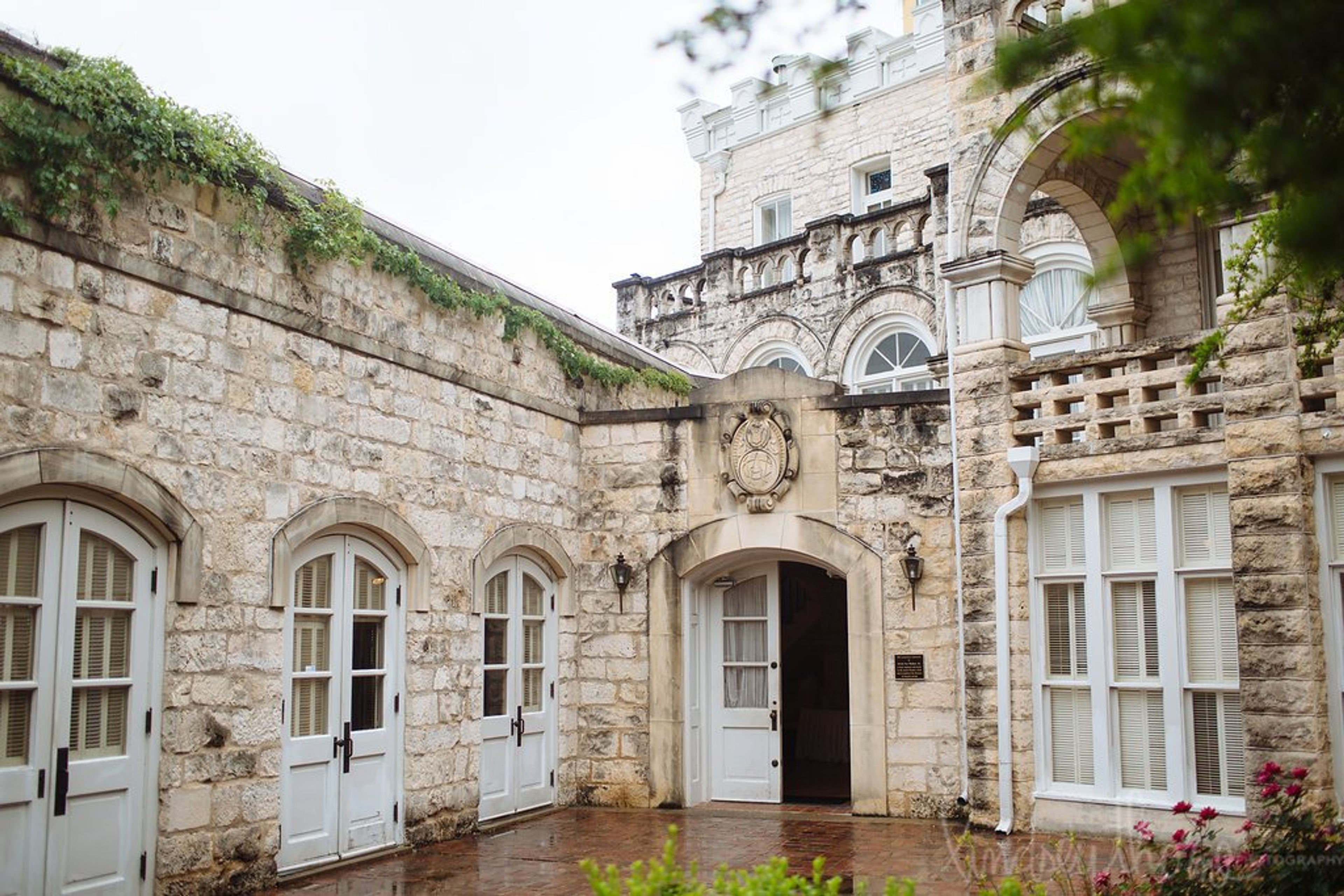Featured photo from Chateau Bellevue