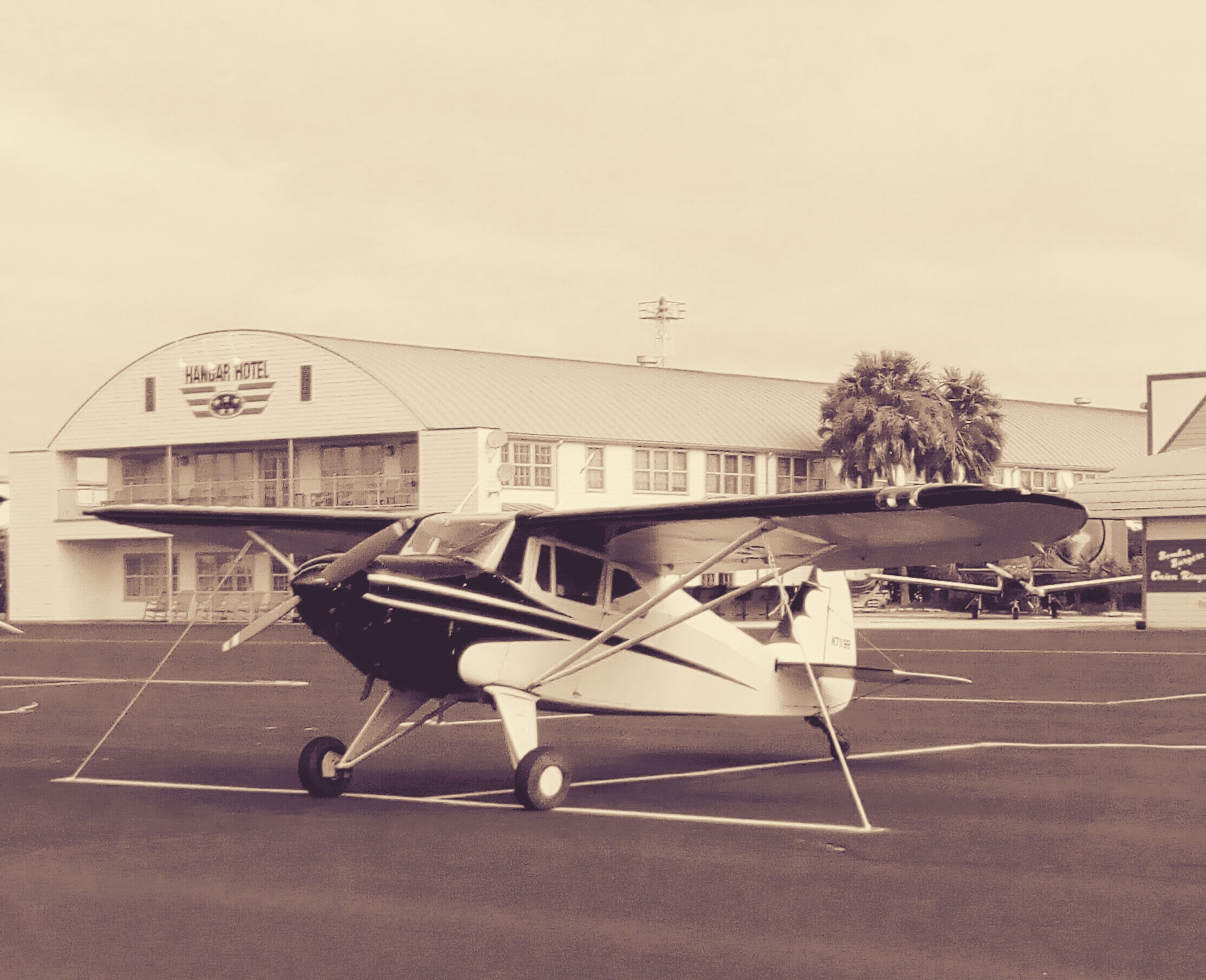 Cover photo of Hangar Hotel & Conference Center