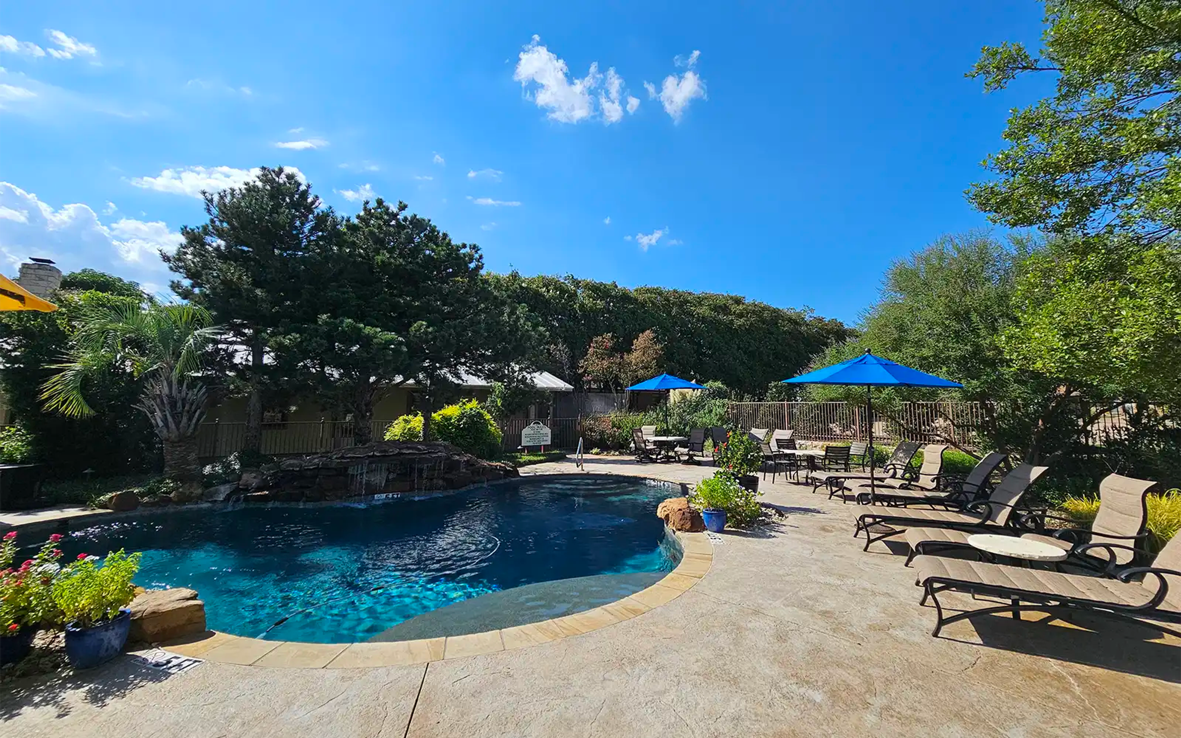 Featured photo from Inn on Lake Granbury