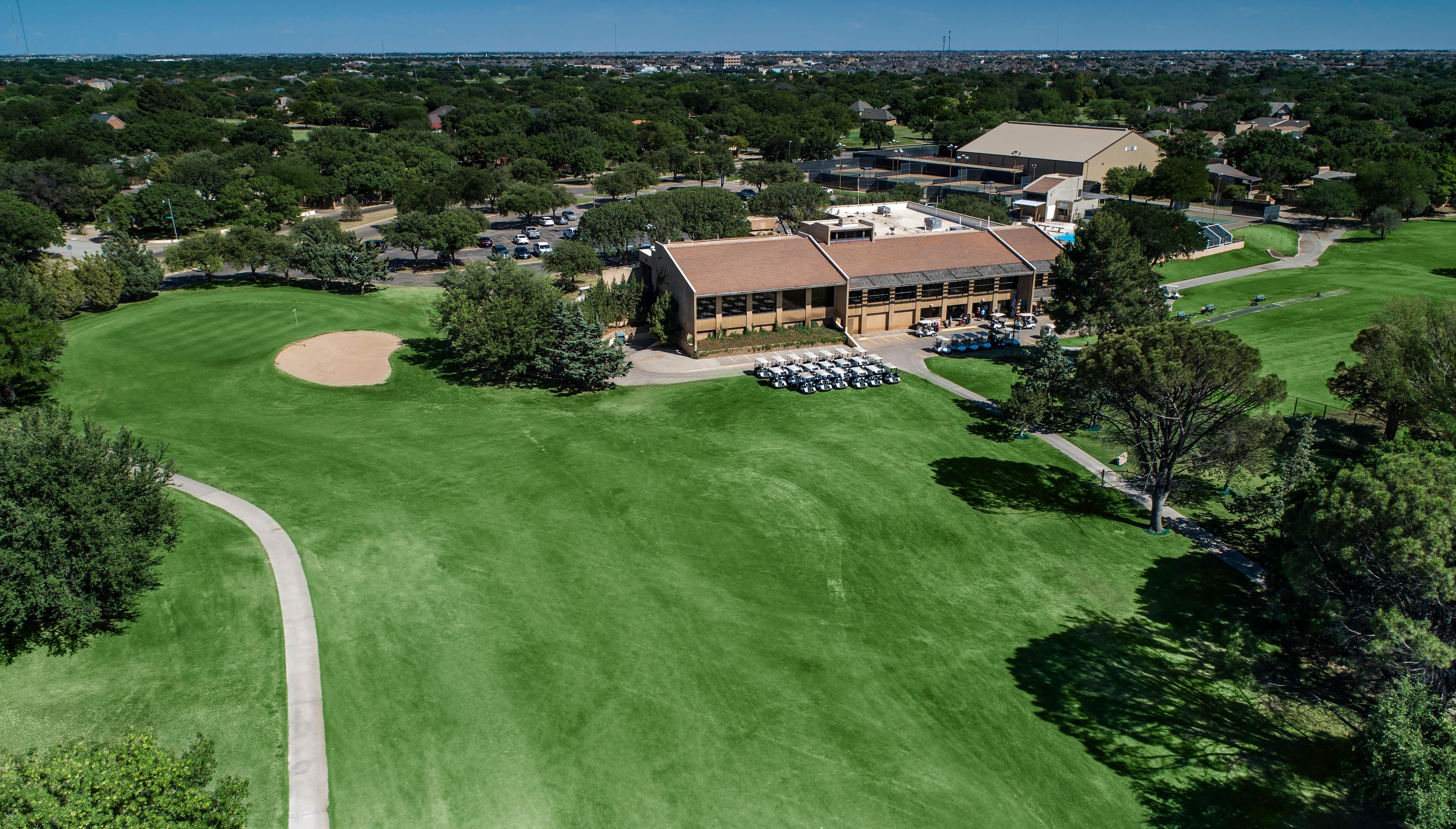 Featured photo from LakeRidge Country Club