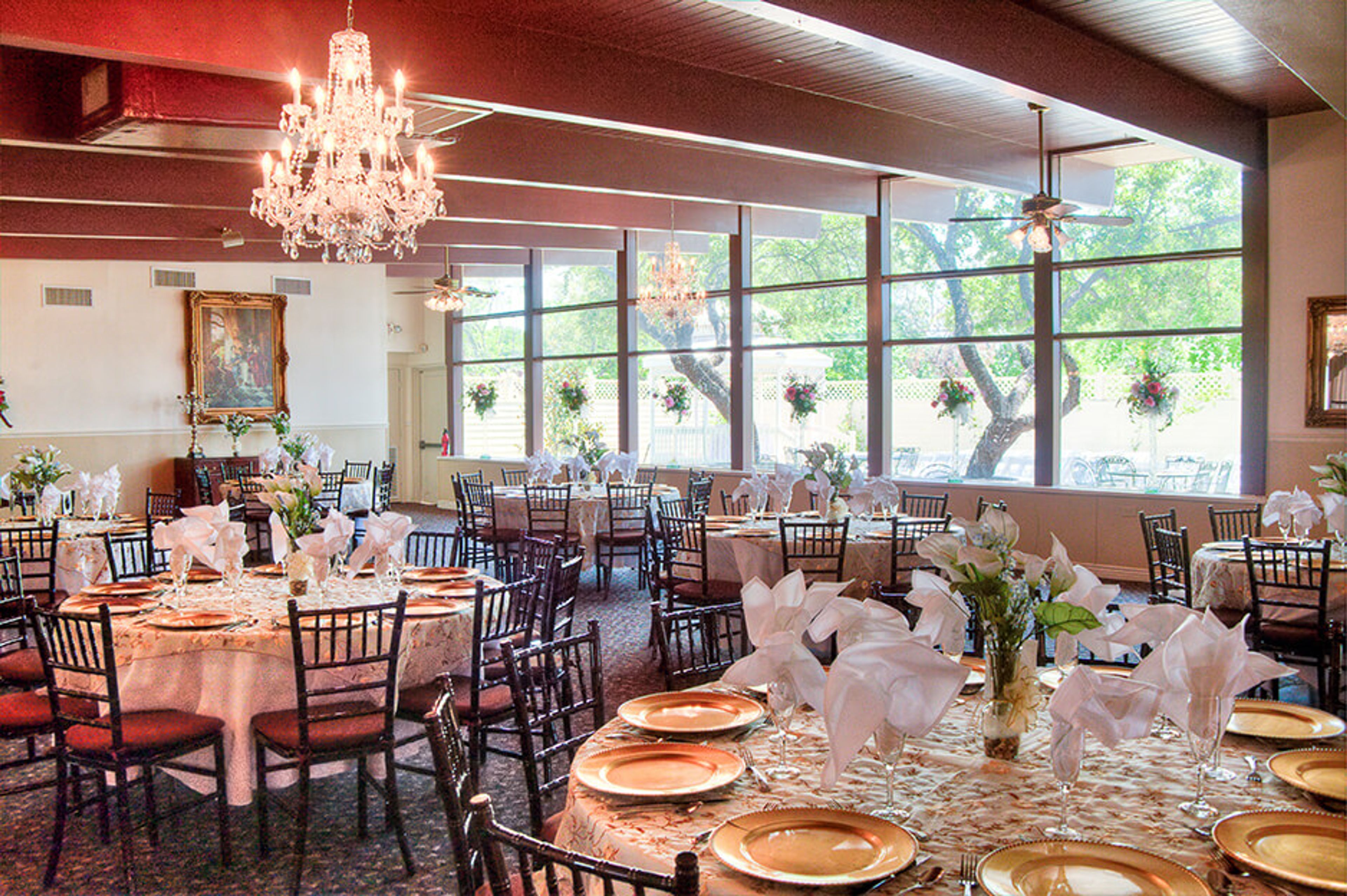 Cover photo of Magnolia Gardens on Main