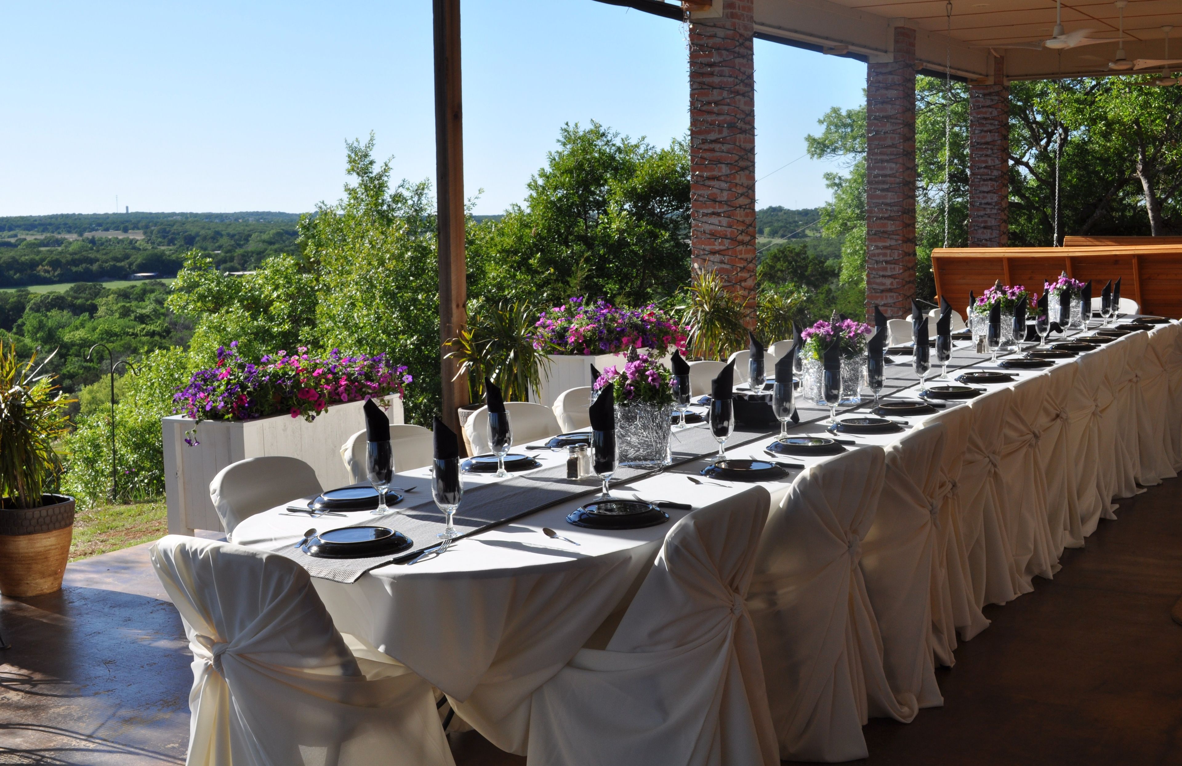 Featured photo from Viewside Veranda