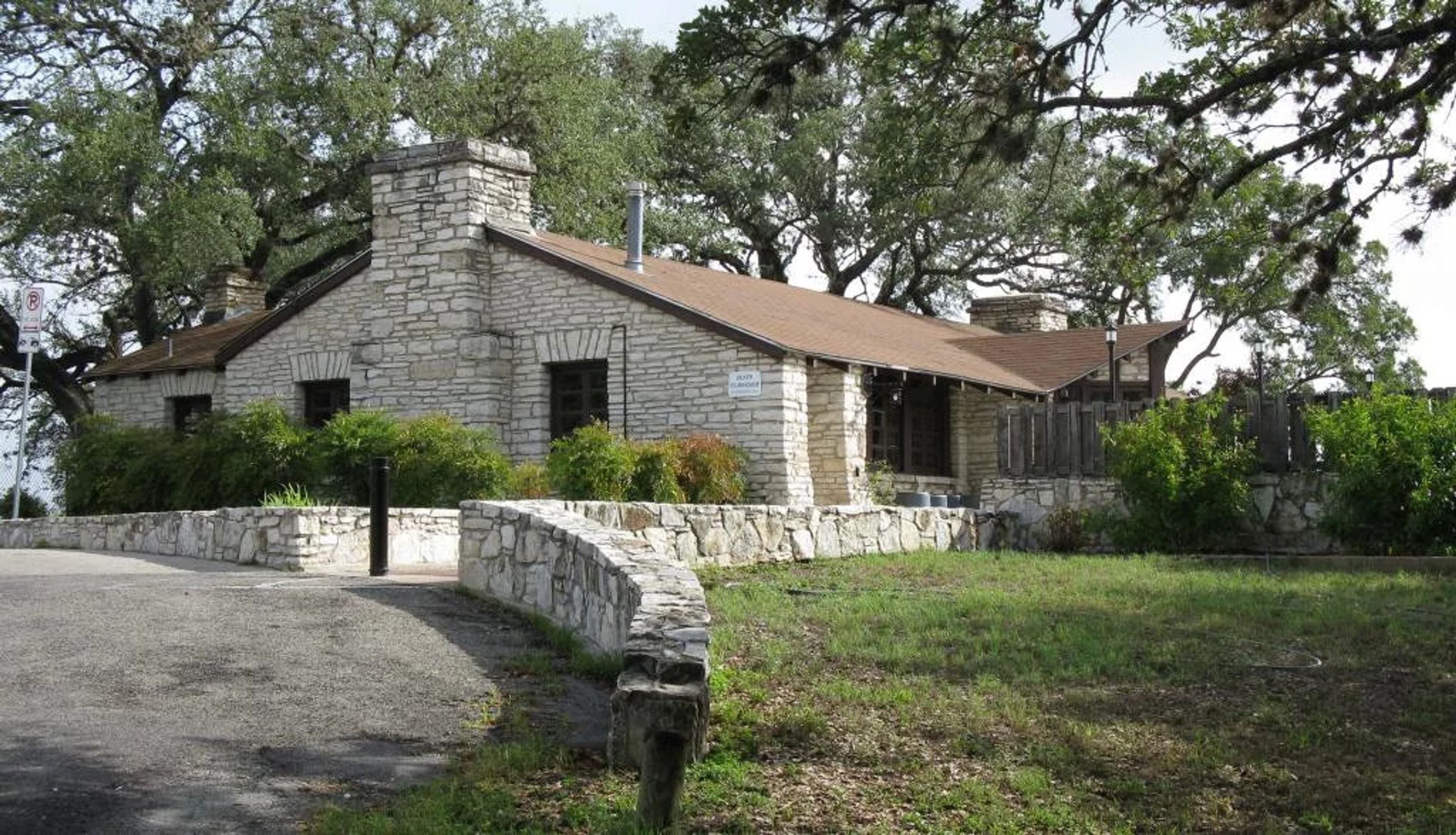 Featured photo from Zilker Clubhouse