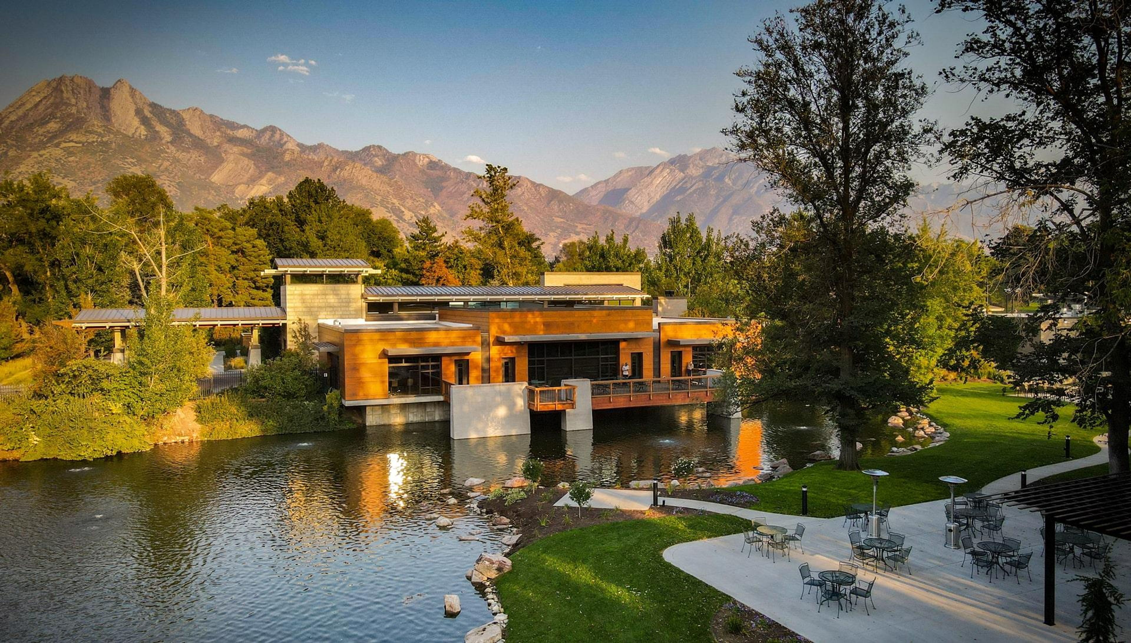 Featured photo from Cottonwood Country Club