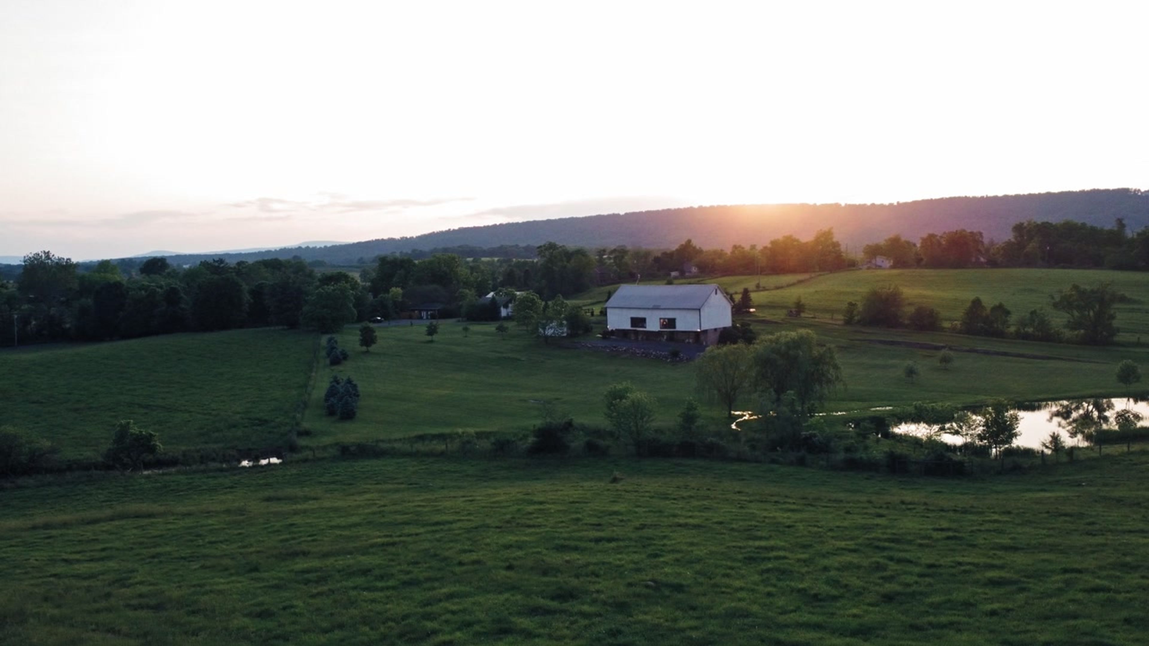 Featured photo from Cloverdale Barn
