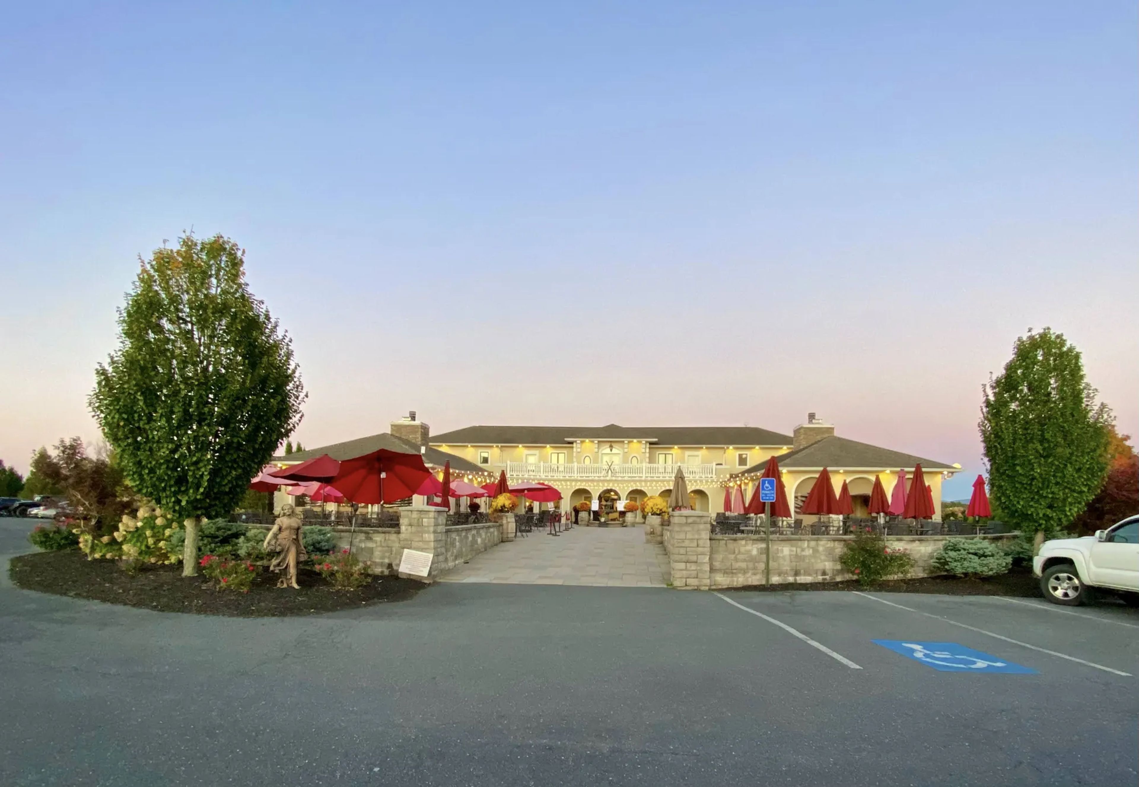 Featured photo from Crosskeys Vineyards