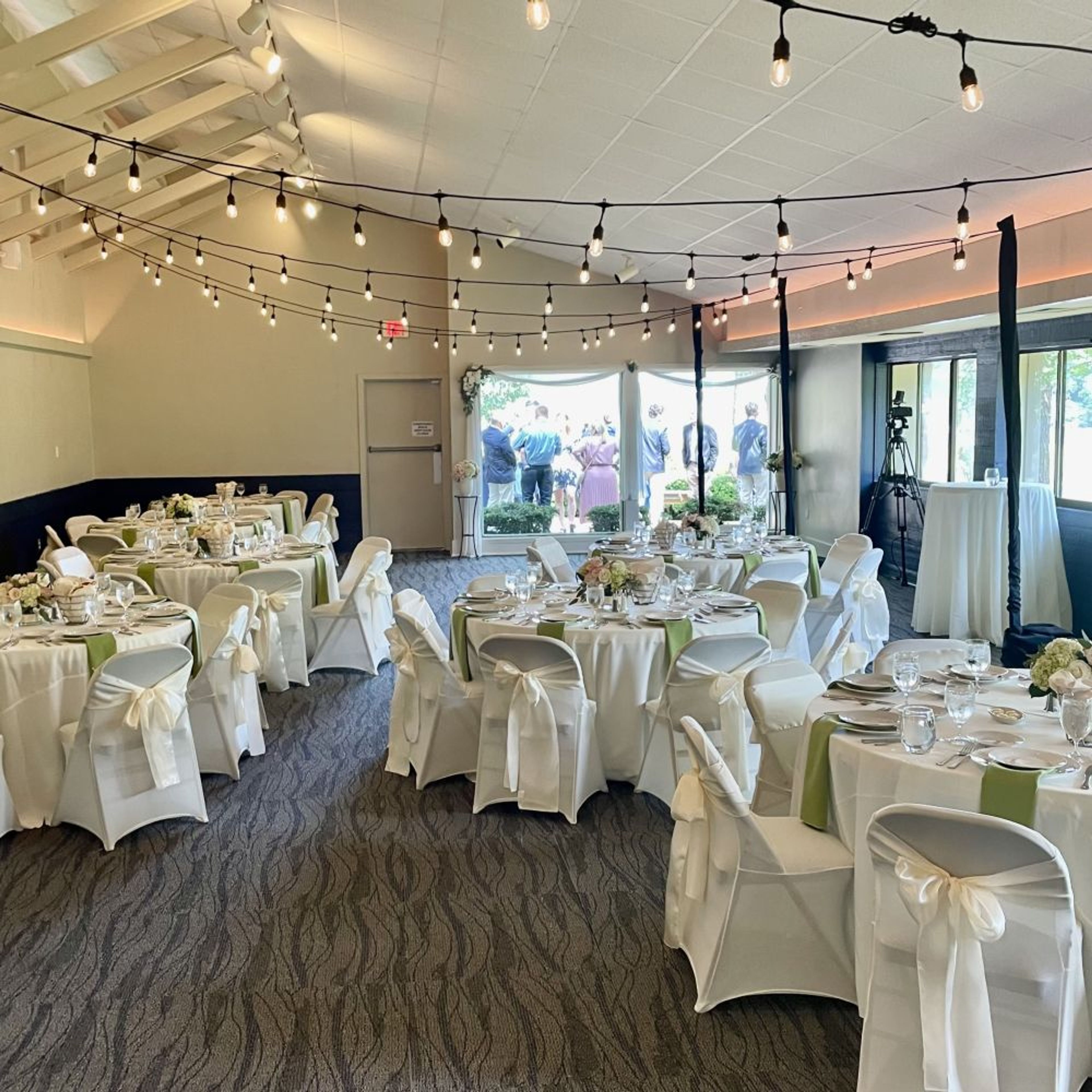 Featured photo from Queens Lake Clubhouse