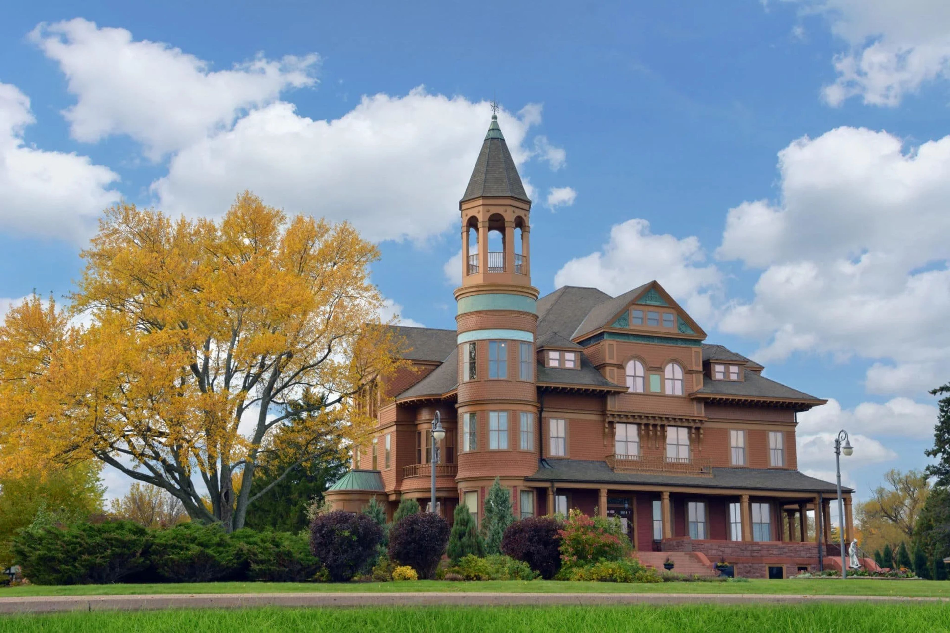 Featured photo from Fairlawn Mansion