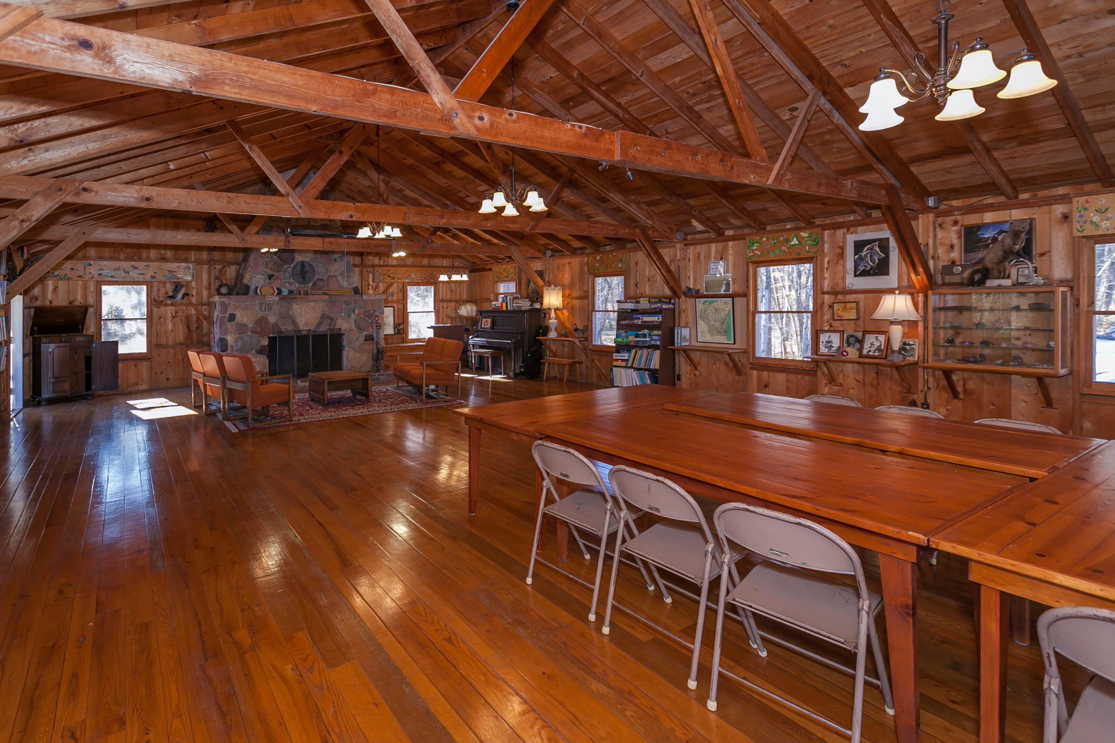 Featured photo from Hunt Hill Nature Center Audubon Sanctuary