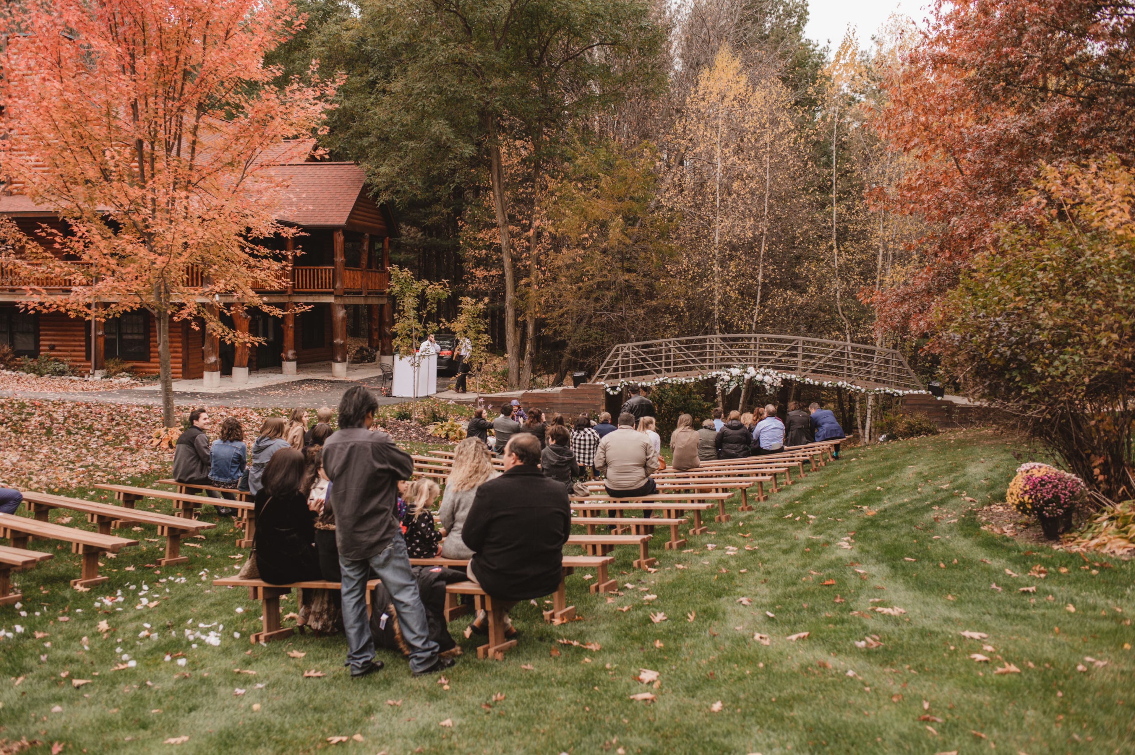 Featured photo from White's Wildwood Retreat