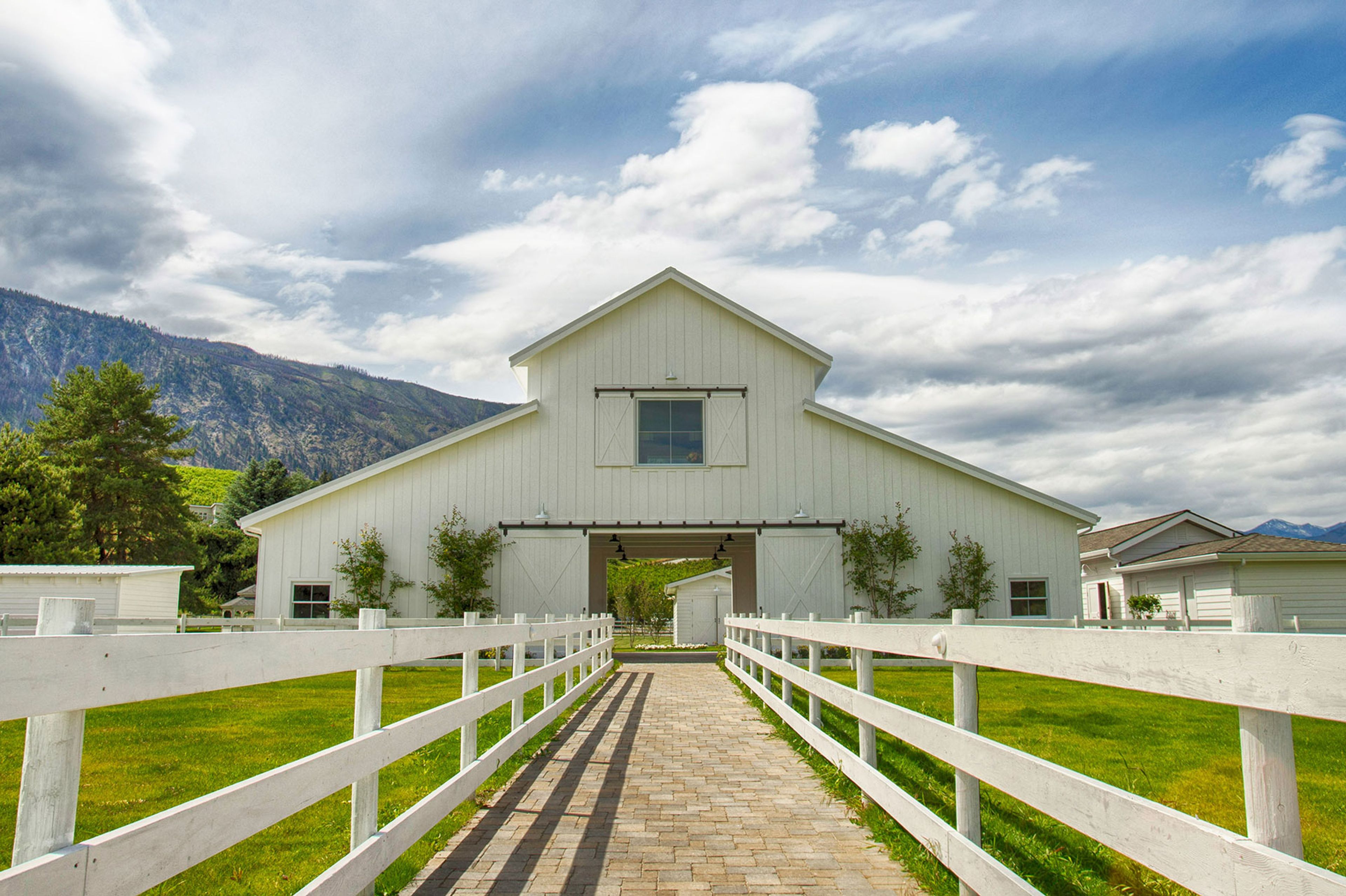 Featured photo from Harmony Meadows