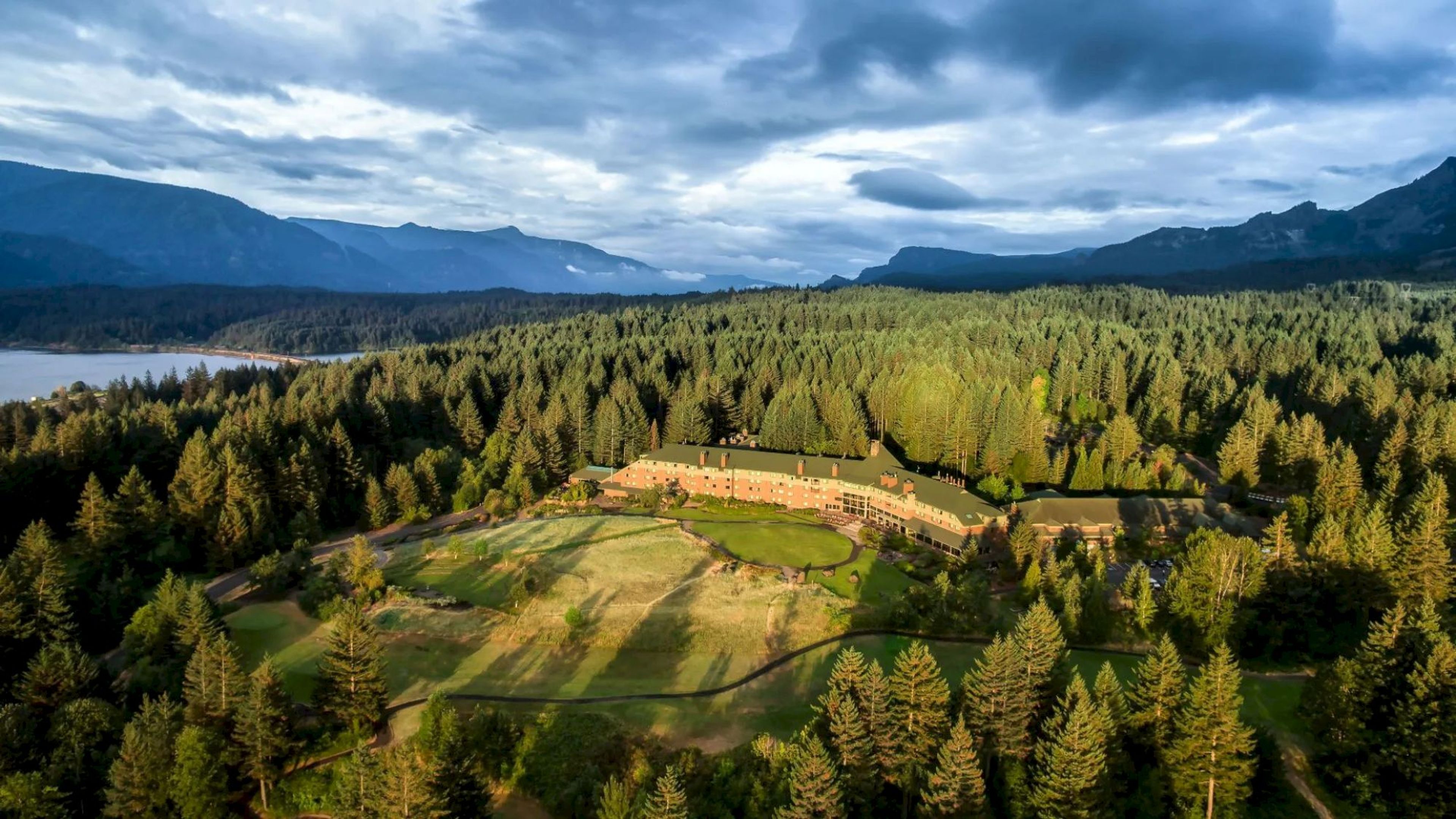 Featured photo from Skamania Lodge