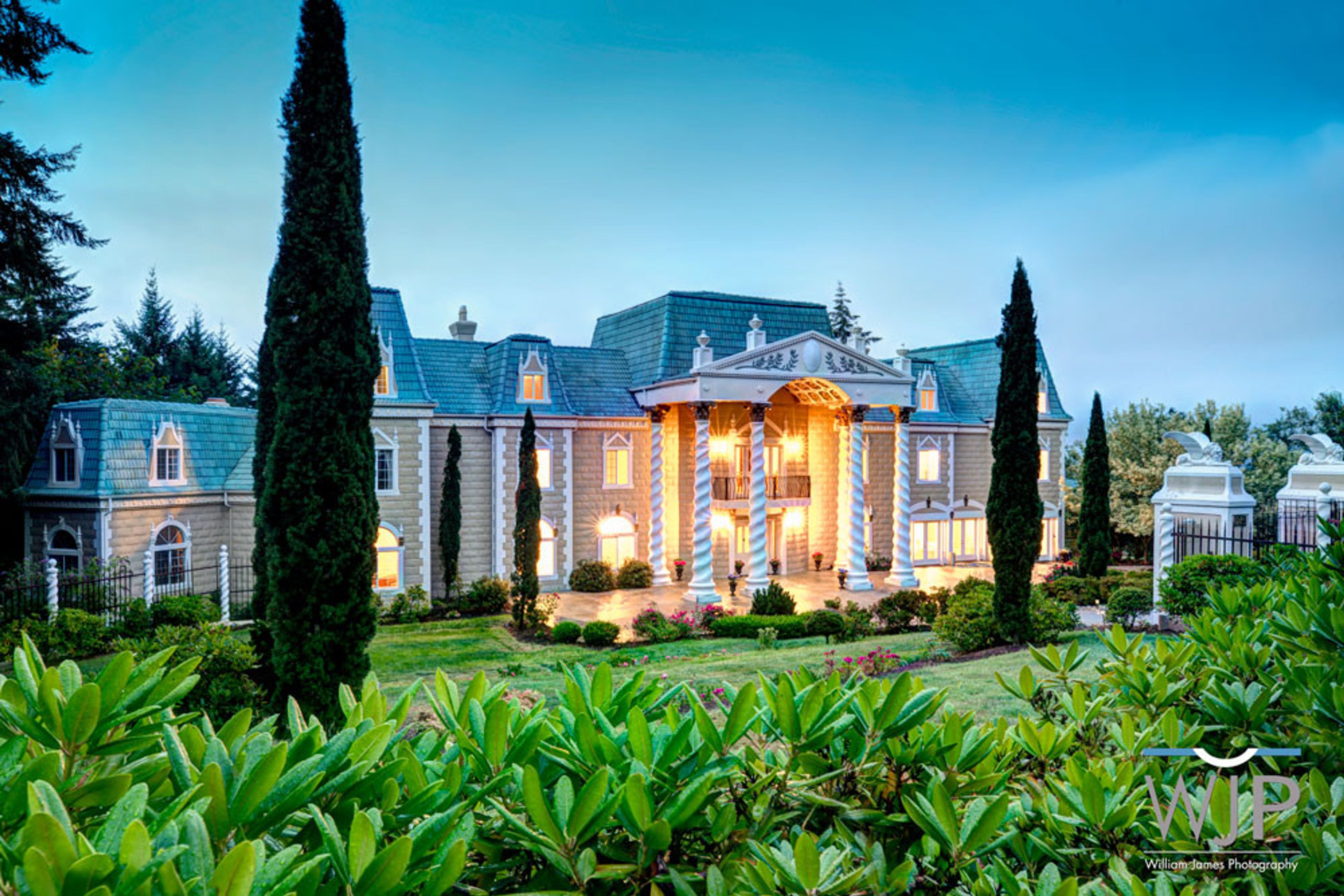 Featured photo from The Empress Estate