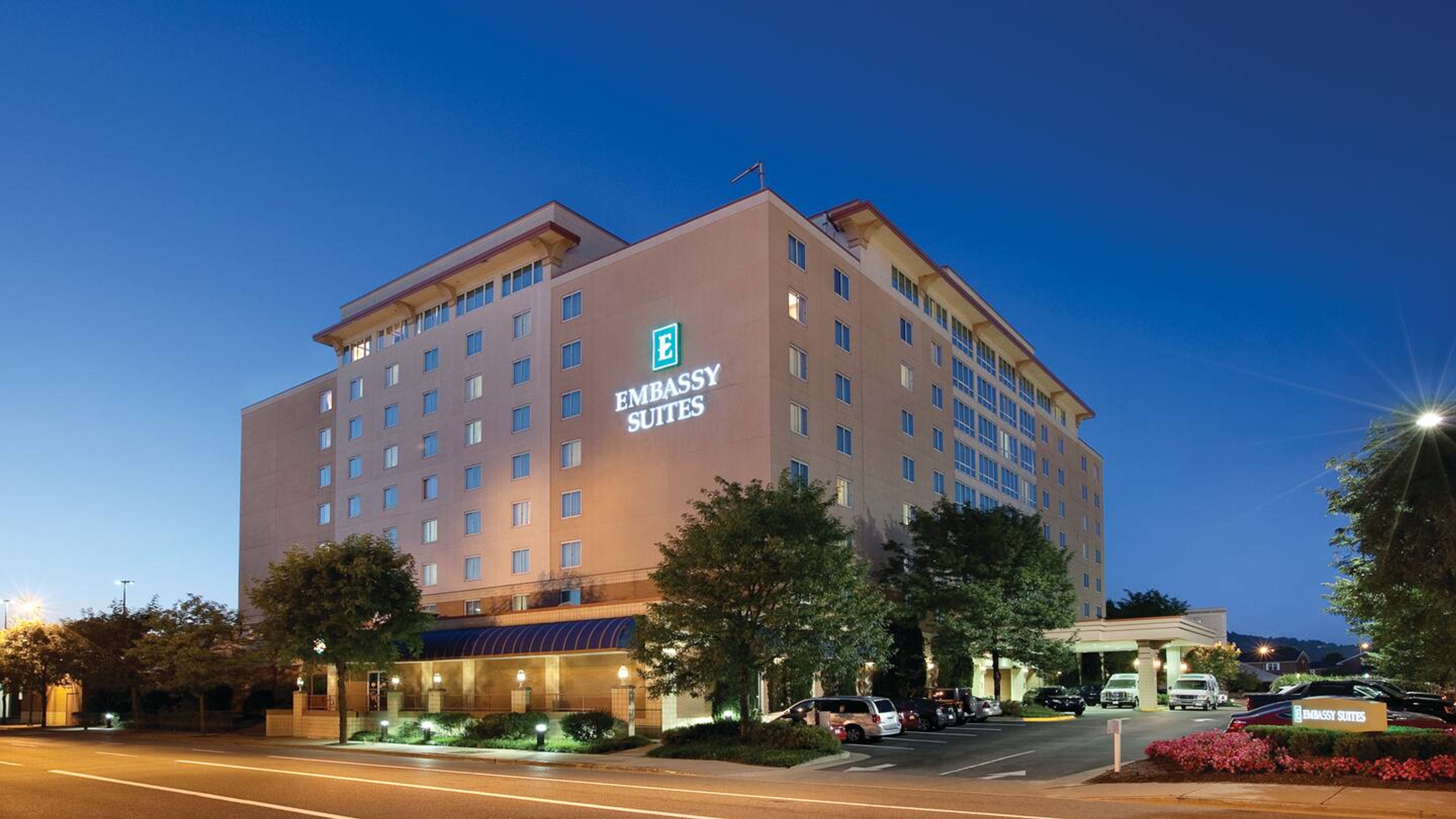 Featured photo from Embassy Suites by Hilton Charleston West Virginia