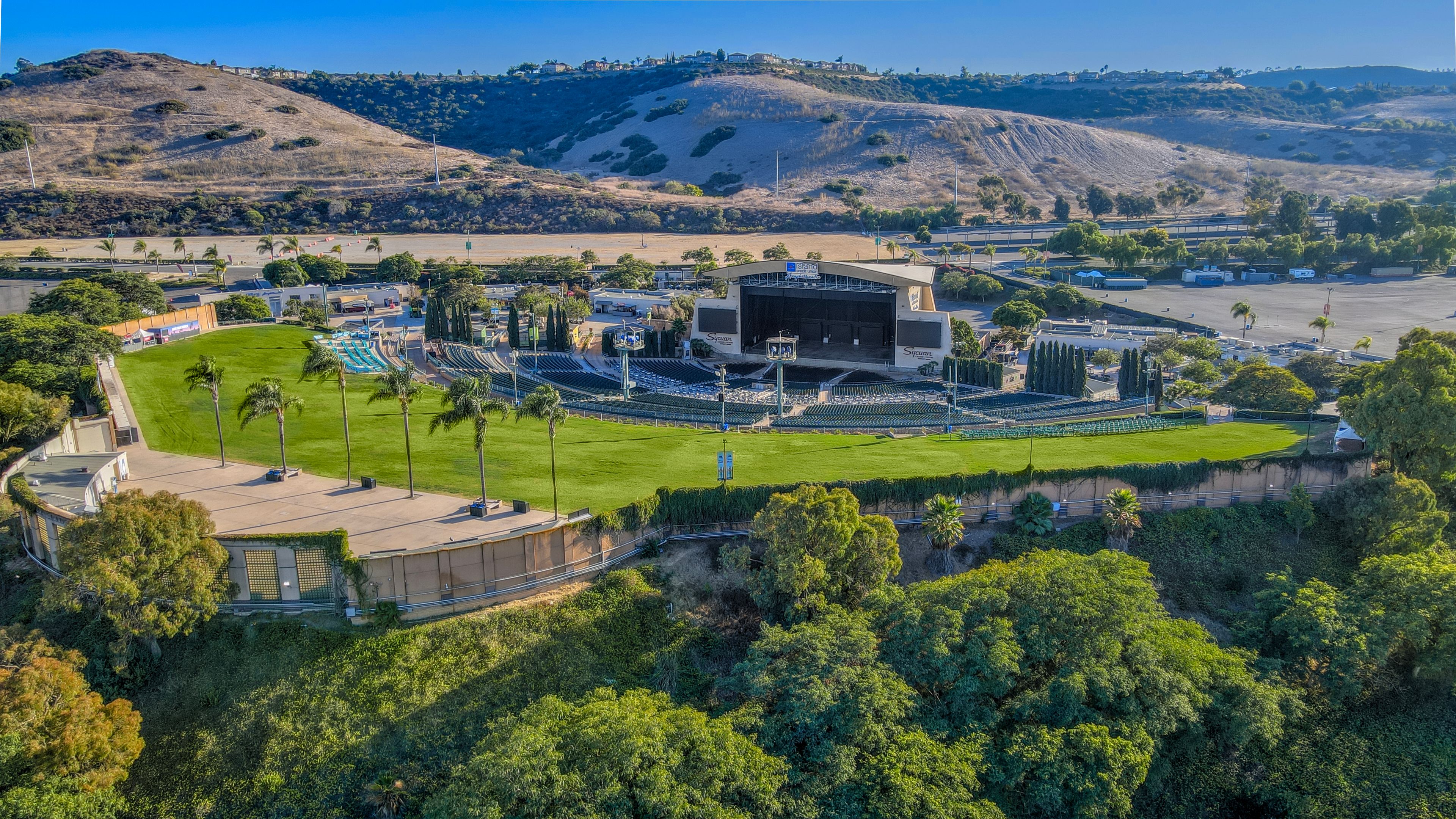 Featured photo from North Island Credit Union Amphitheatre