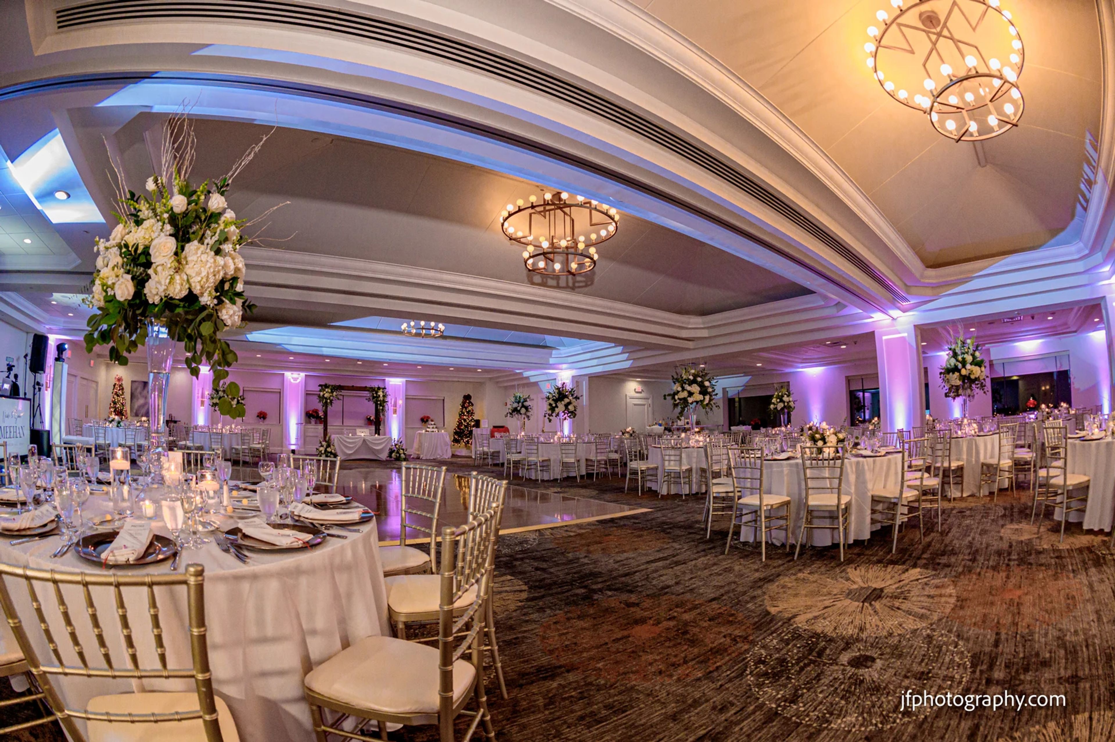 Featured photo from Shackamaxon Country Club