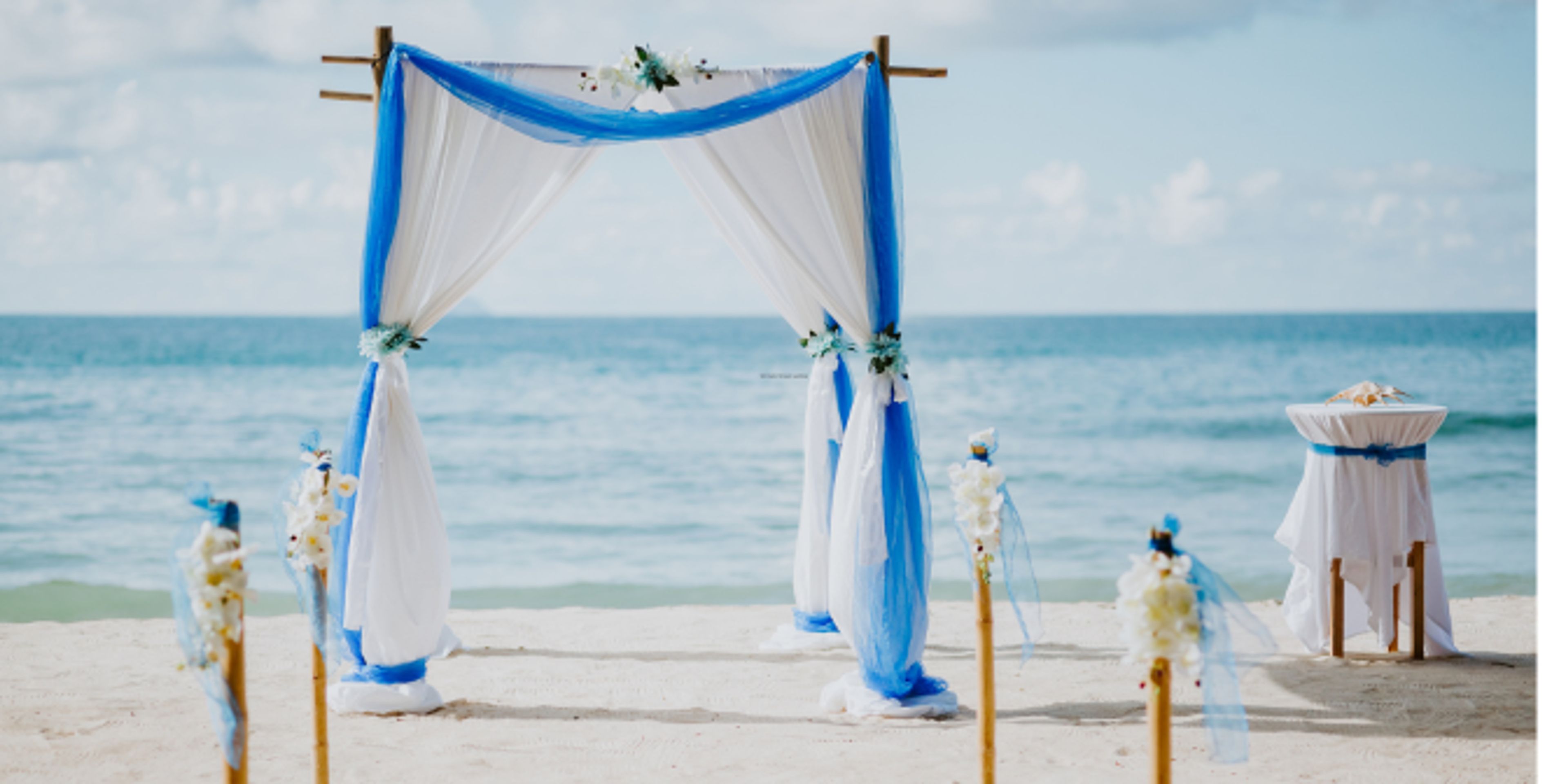Featured photo from Picture Perfect Beach Weddings