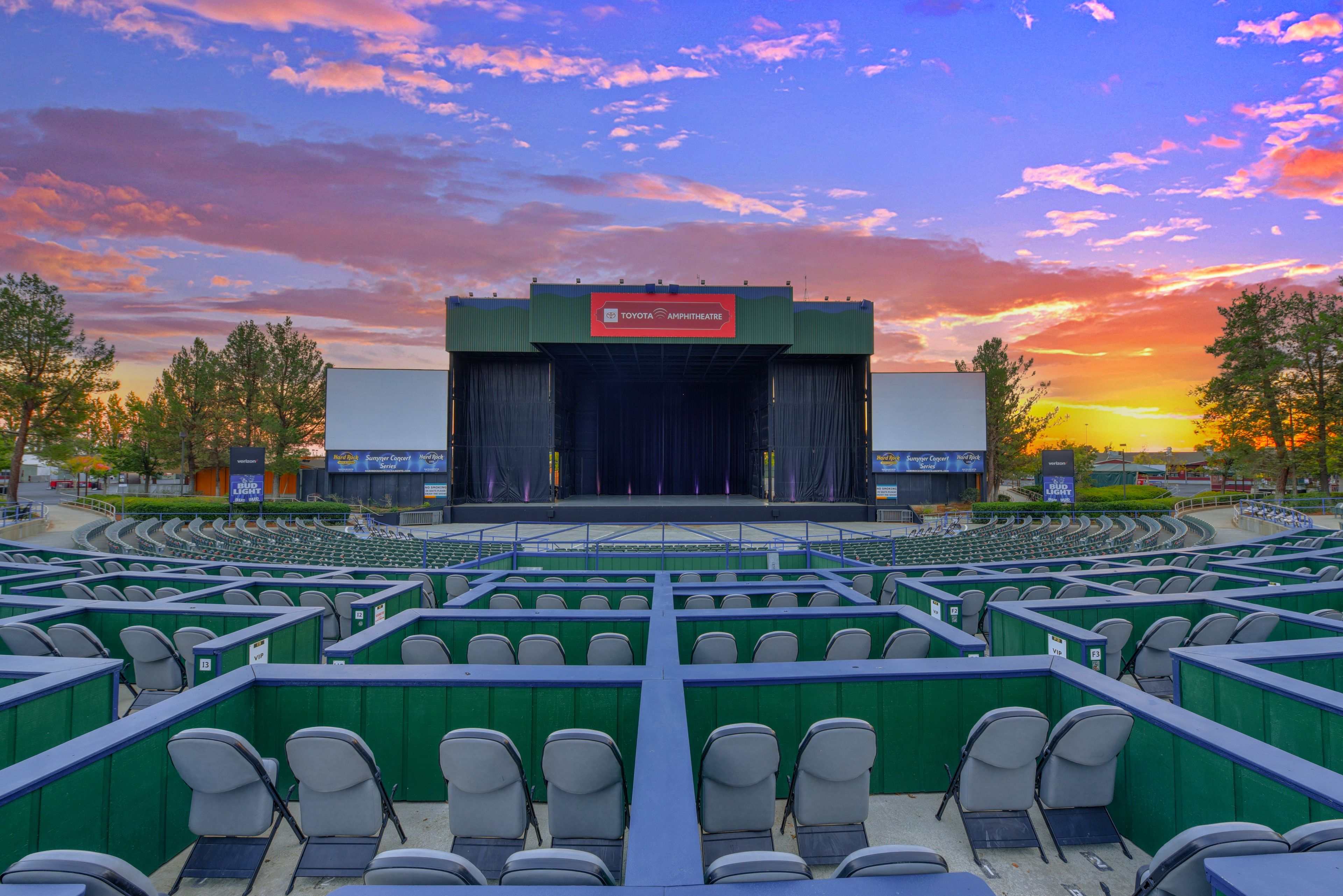 Featured photo from Toyota Amphitheatre