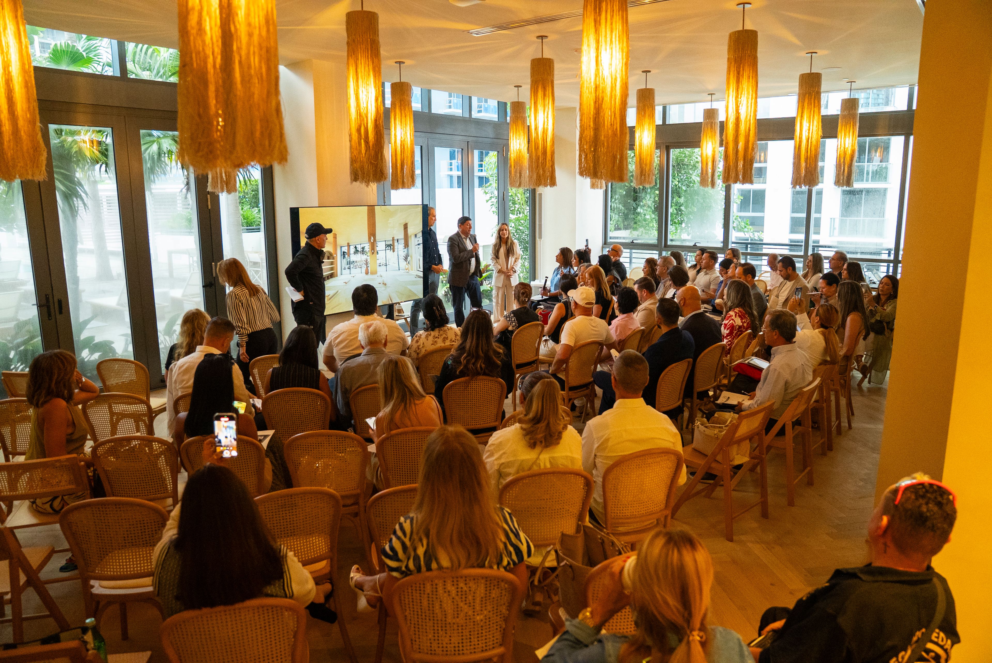 Featured photo from Flow Miami