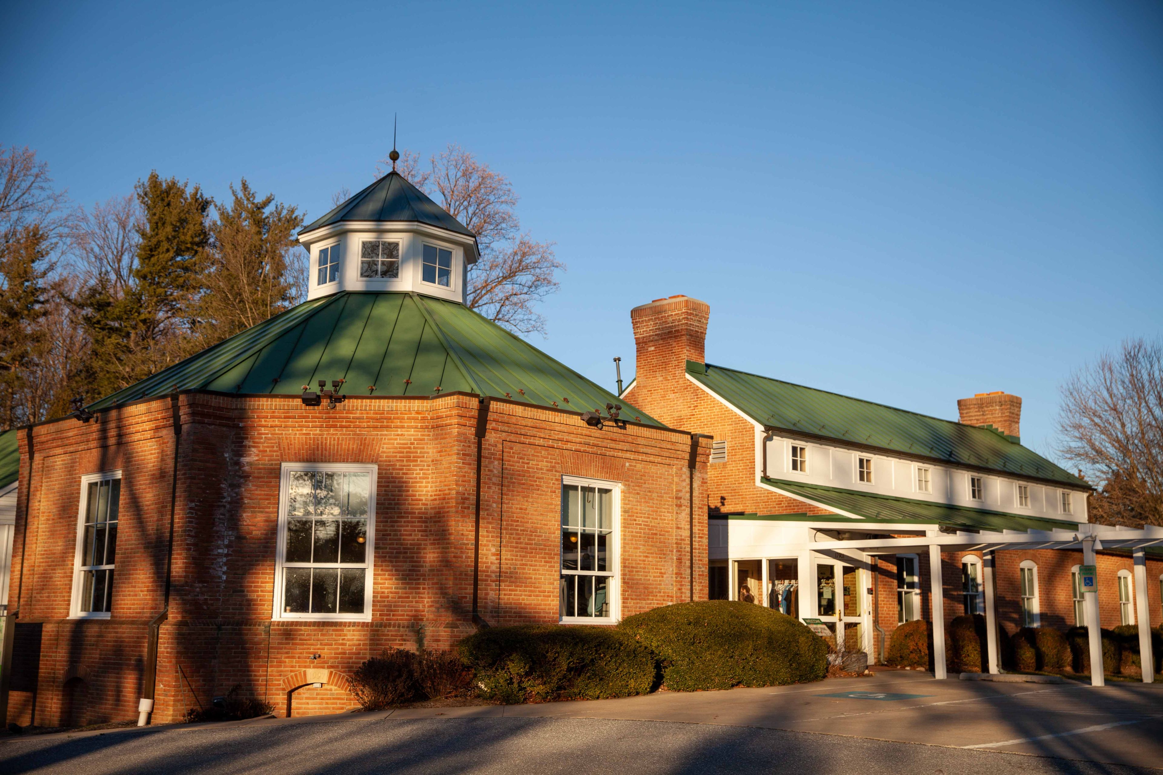 Featured photo from Sandy Spring Museum