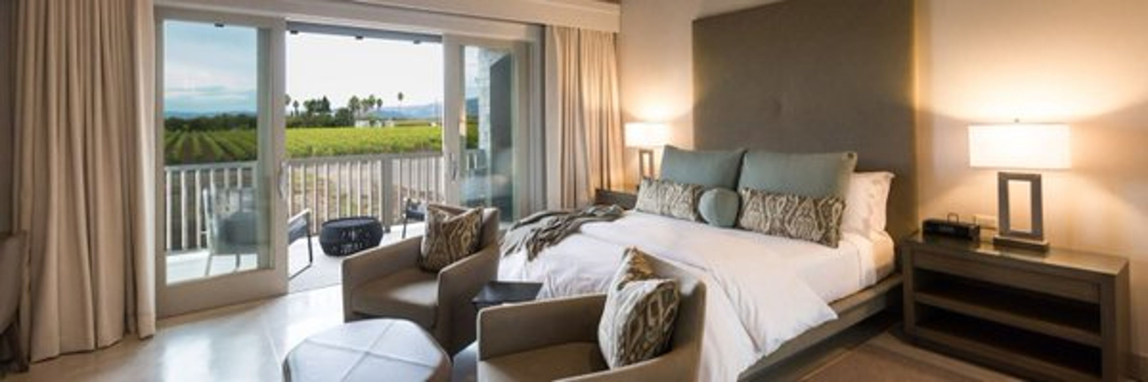 Featured photo from SENZA Hotel