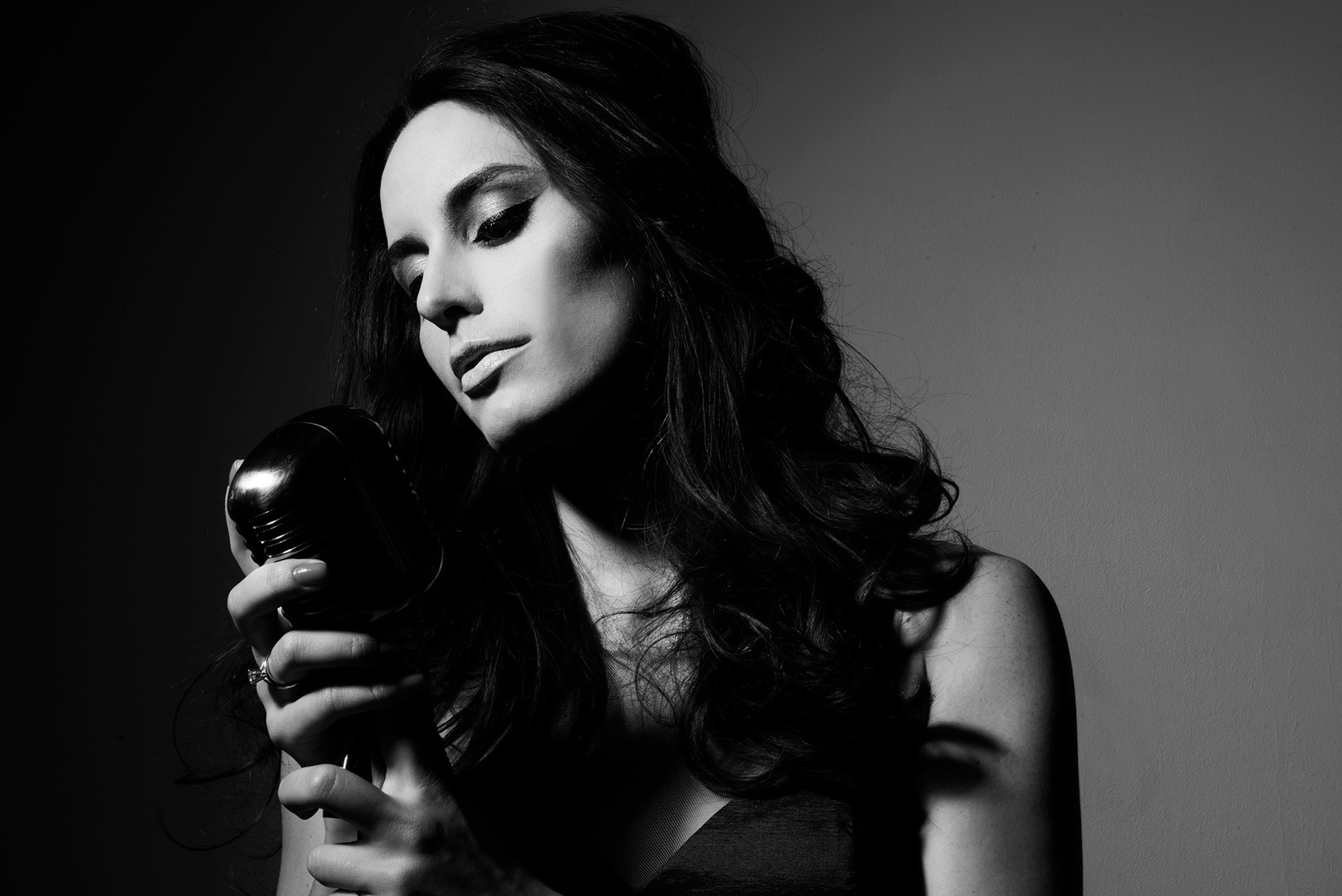 Cover photo of Roberta Guinle