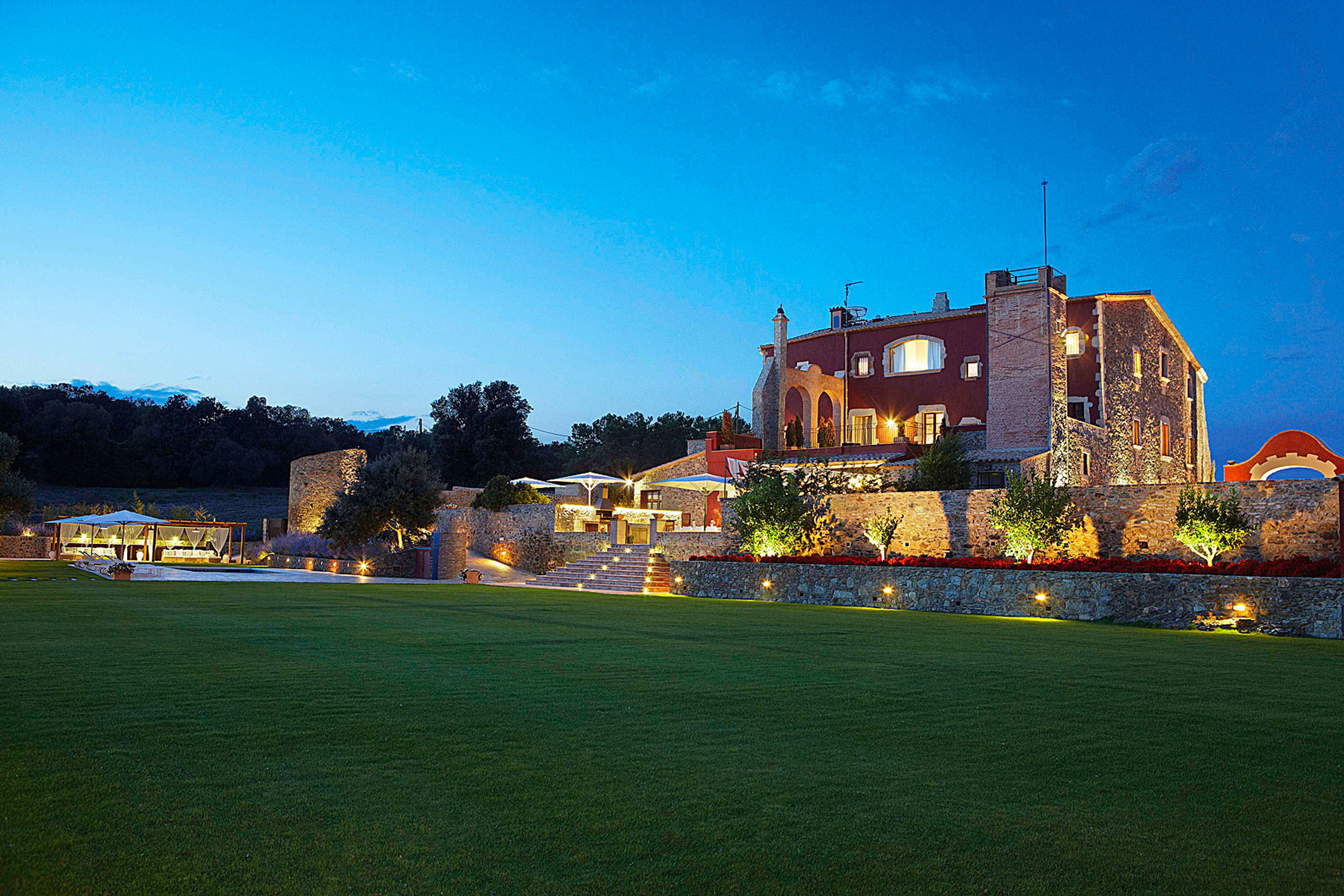 Cover photo of Mas Torroella