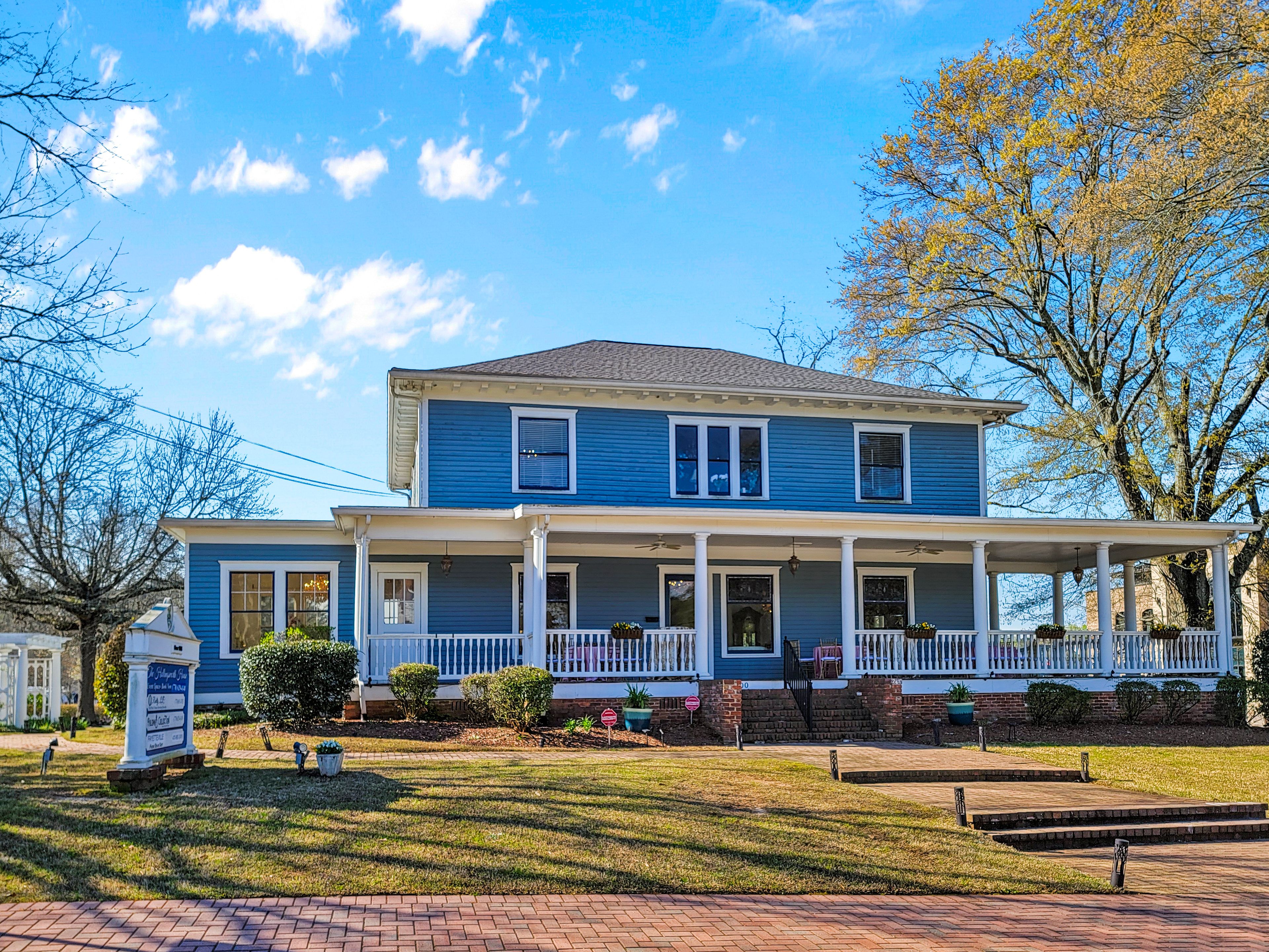 Cover photo of Hollingsworth House