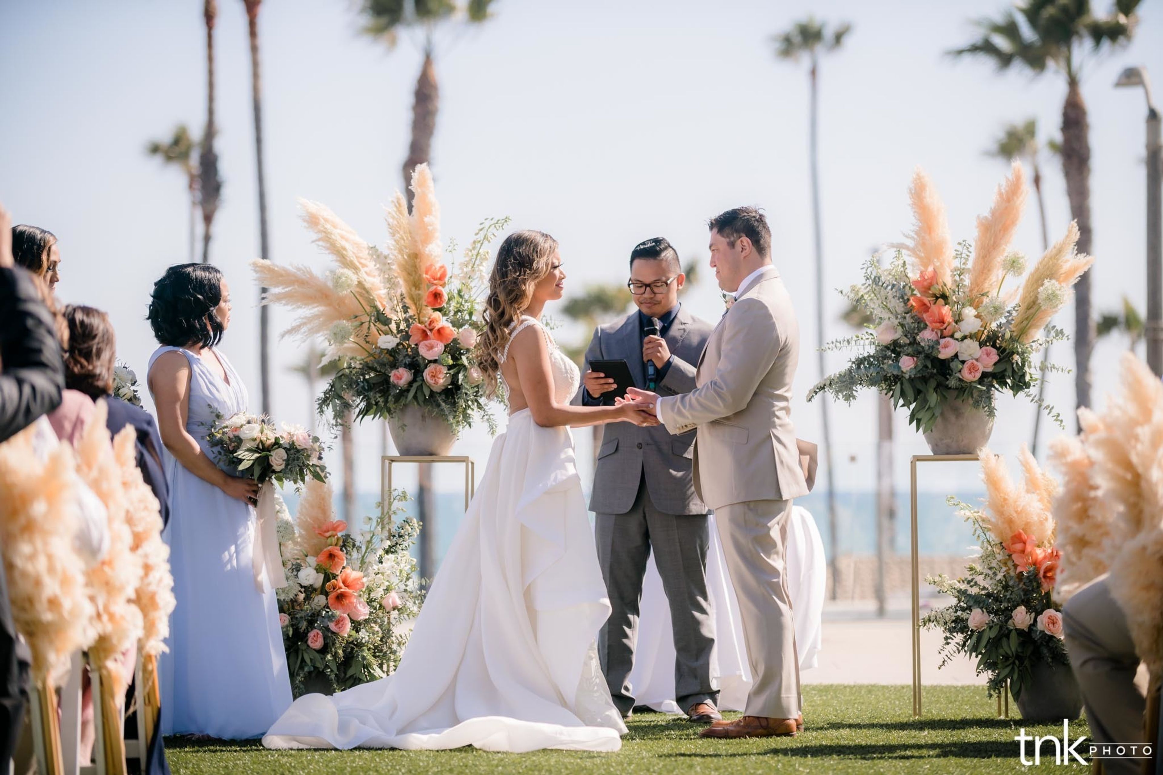 Cover photo of TNK Photo