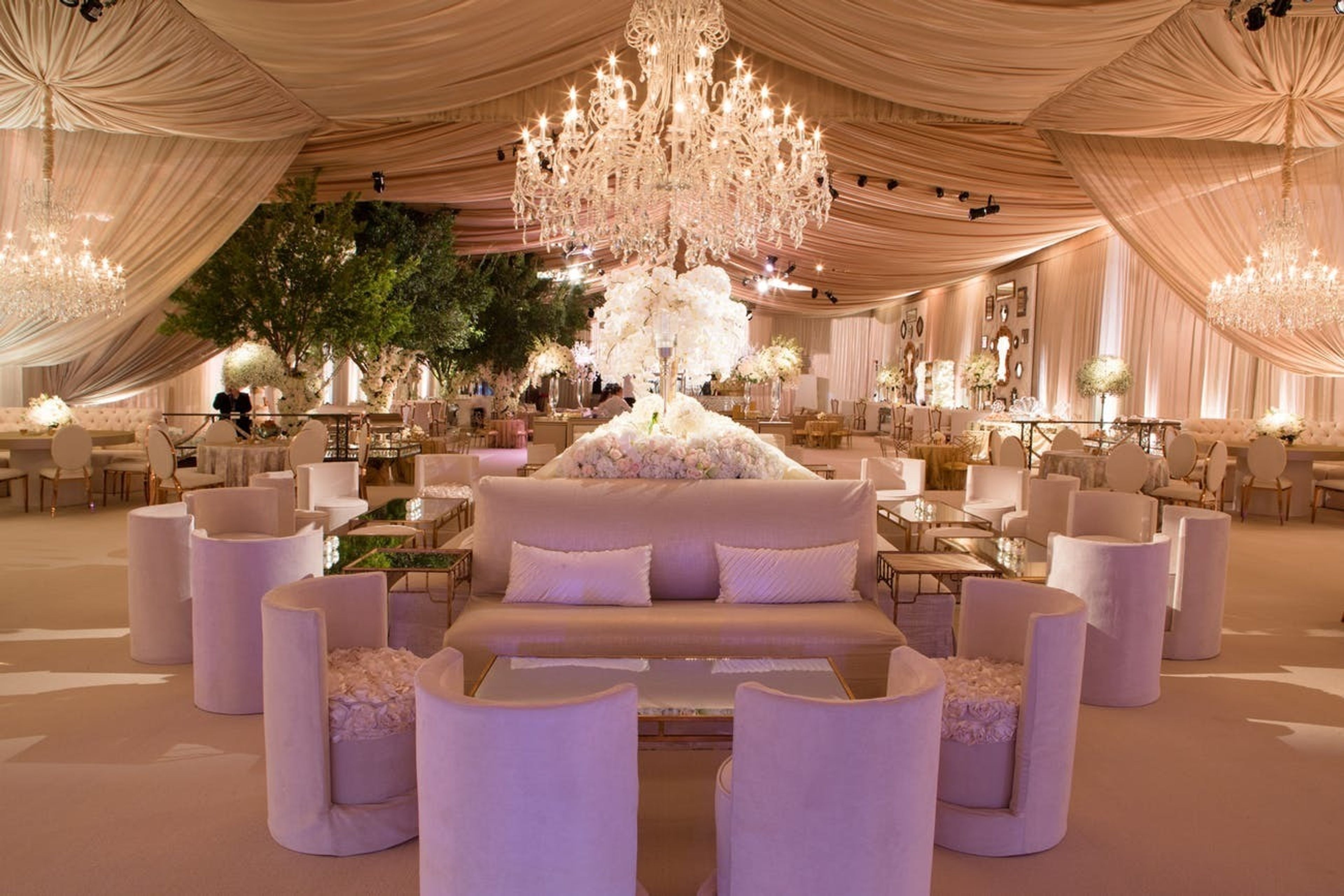 Cover photo of Kiss Me For Eternity