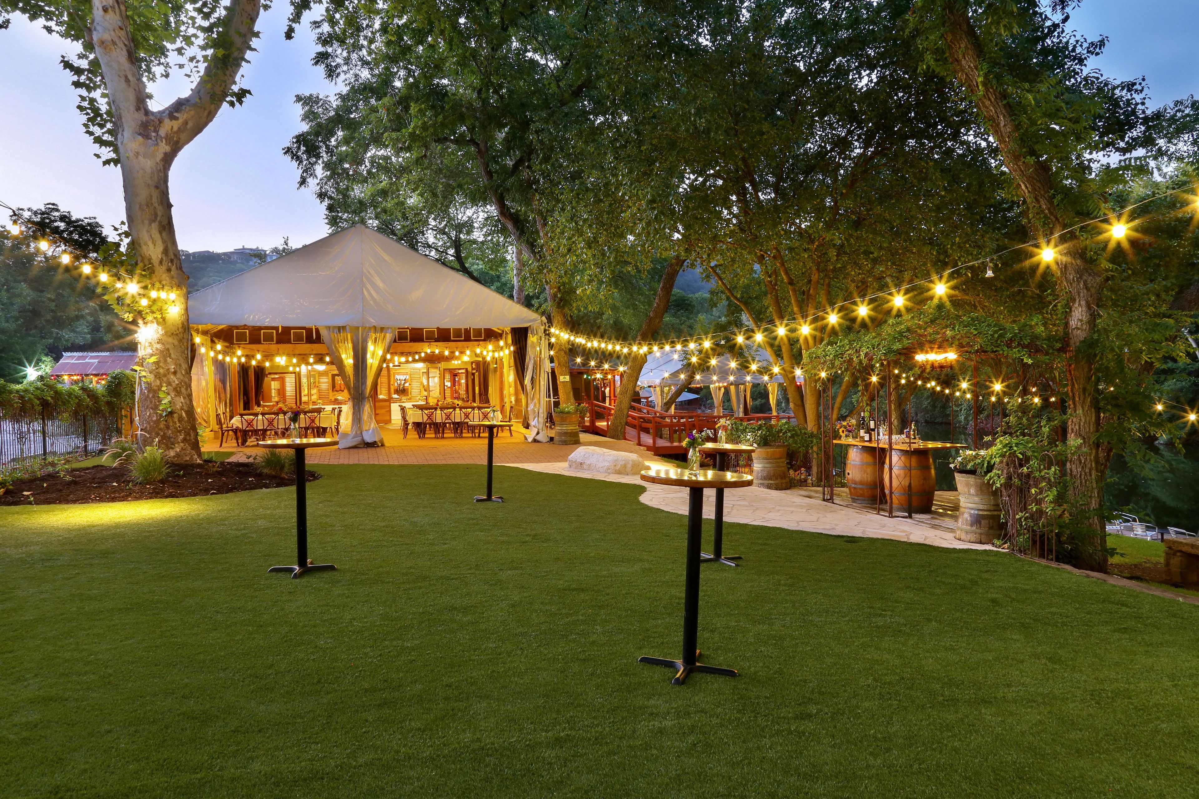 Cover photo of County Line BBQ on the Lake