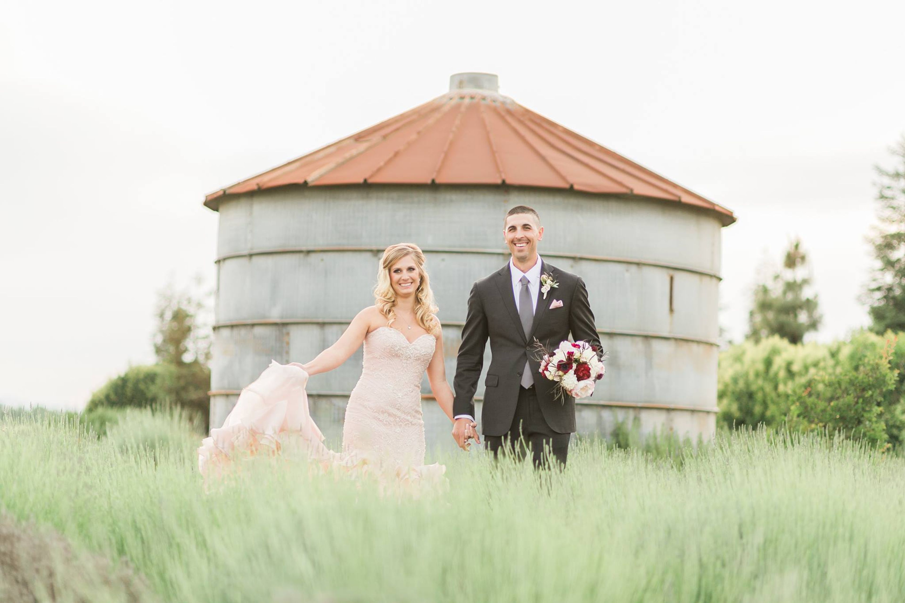 Cover photo of Sweetness & Light Floral Design