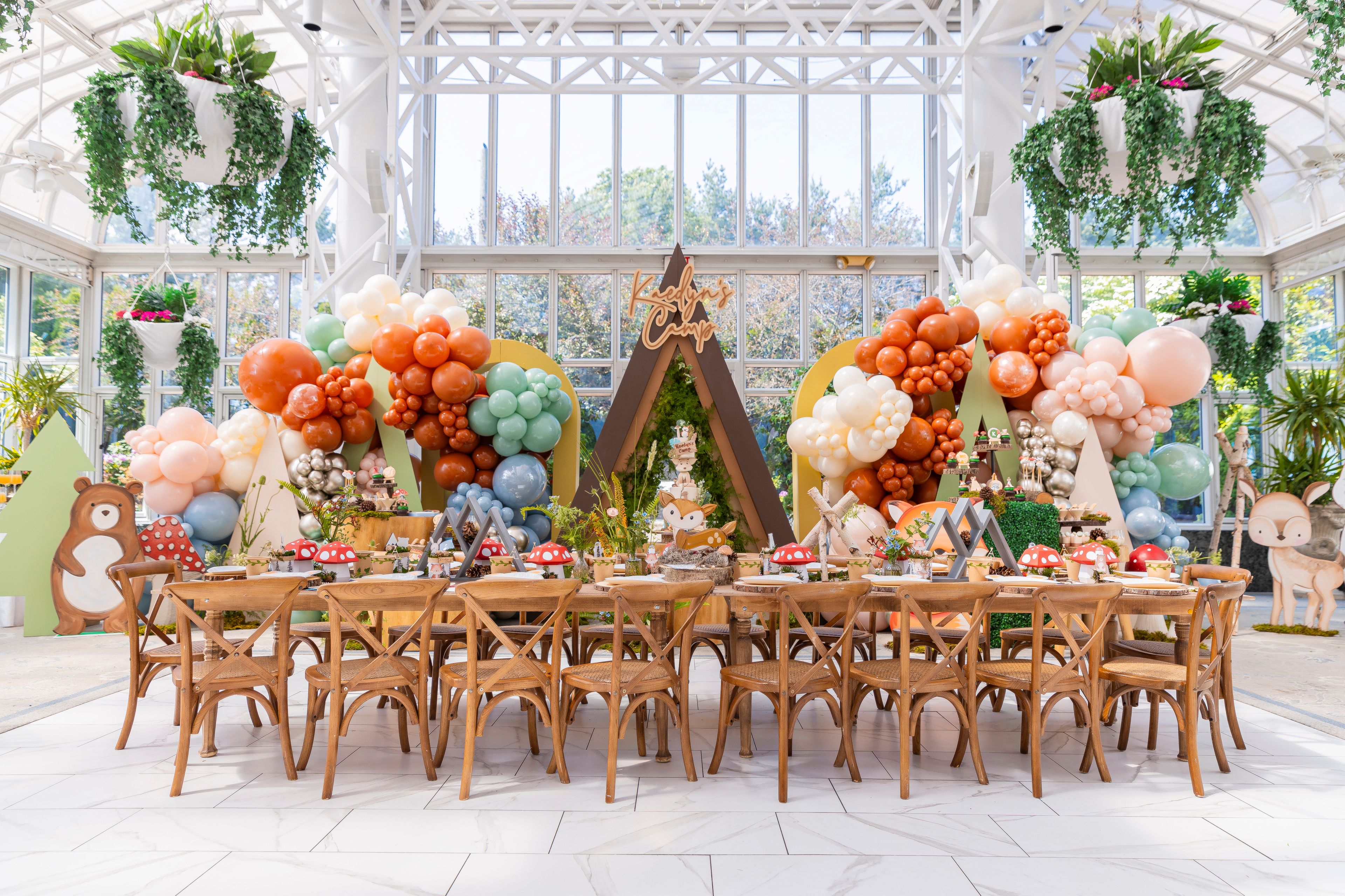 Cover photo of Creative Touch by Johanny