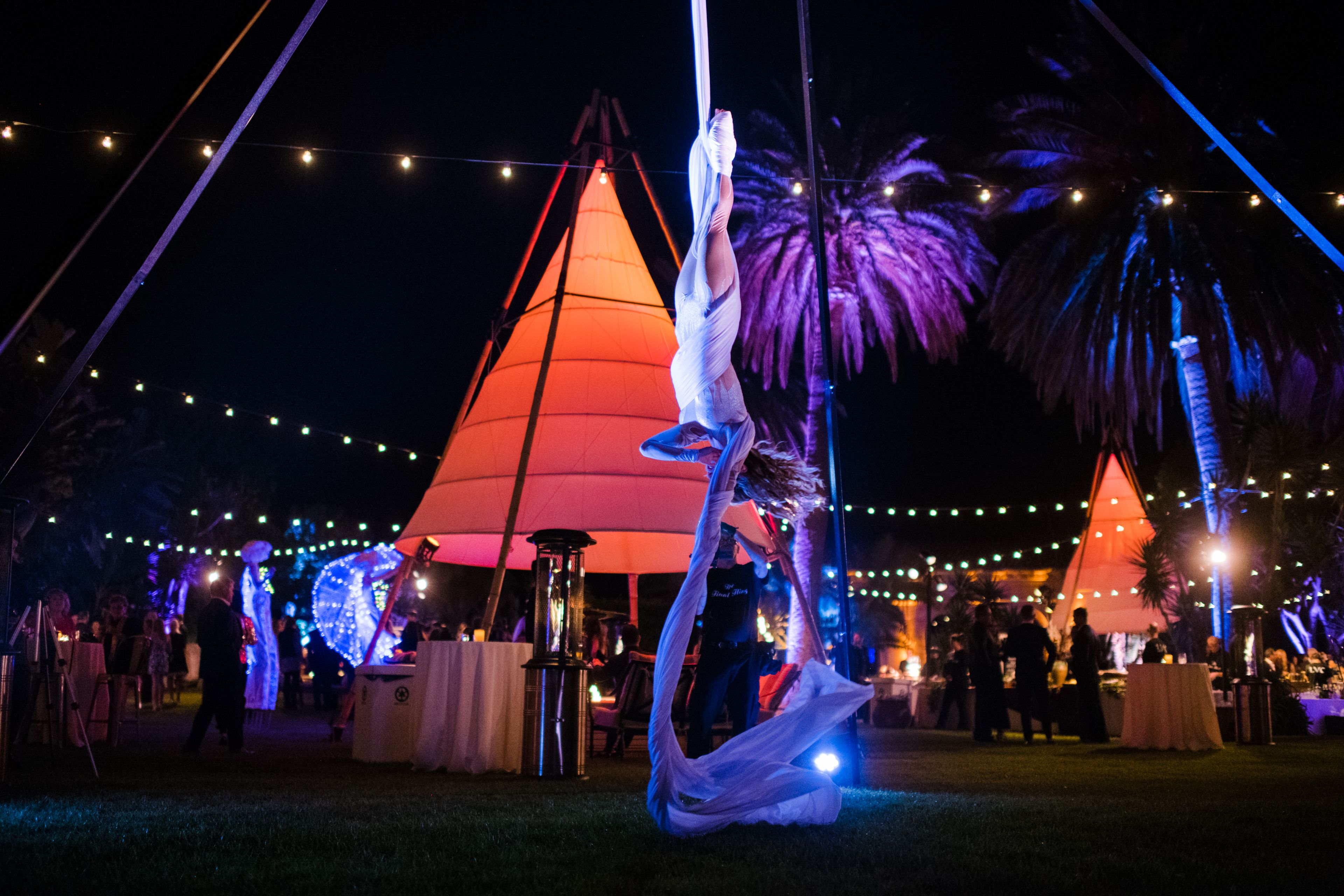 Cover photo of Elaine Lee Photography