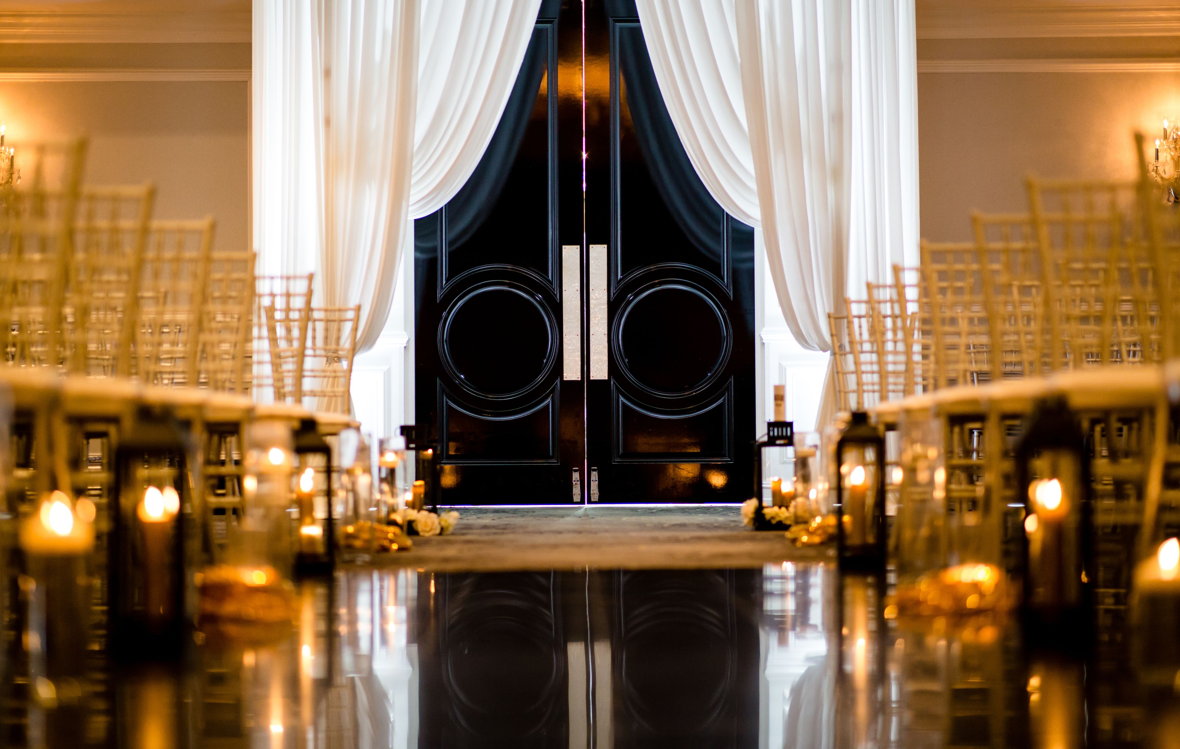 Cover photo of Vibrant Moments