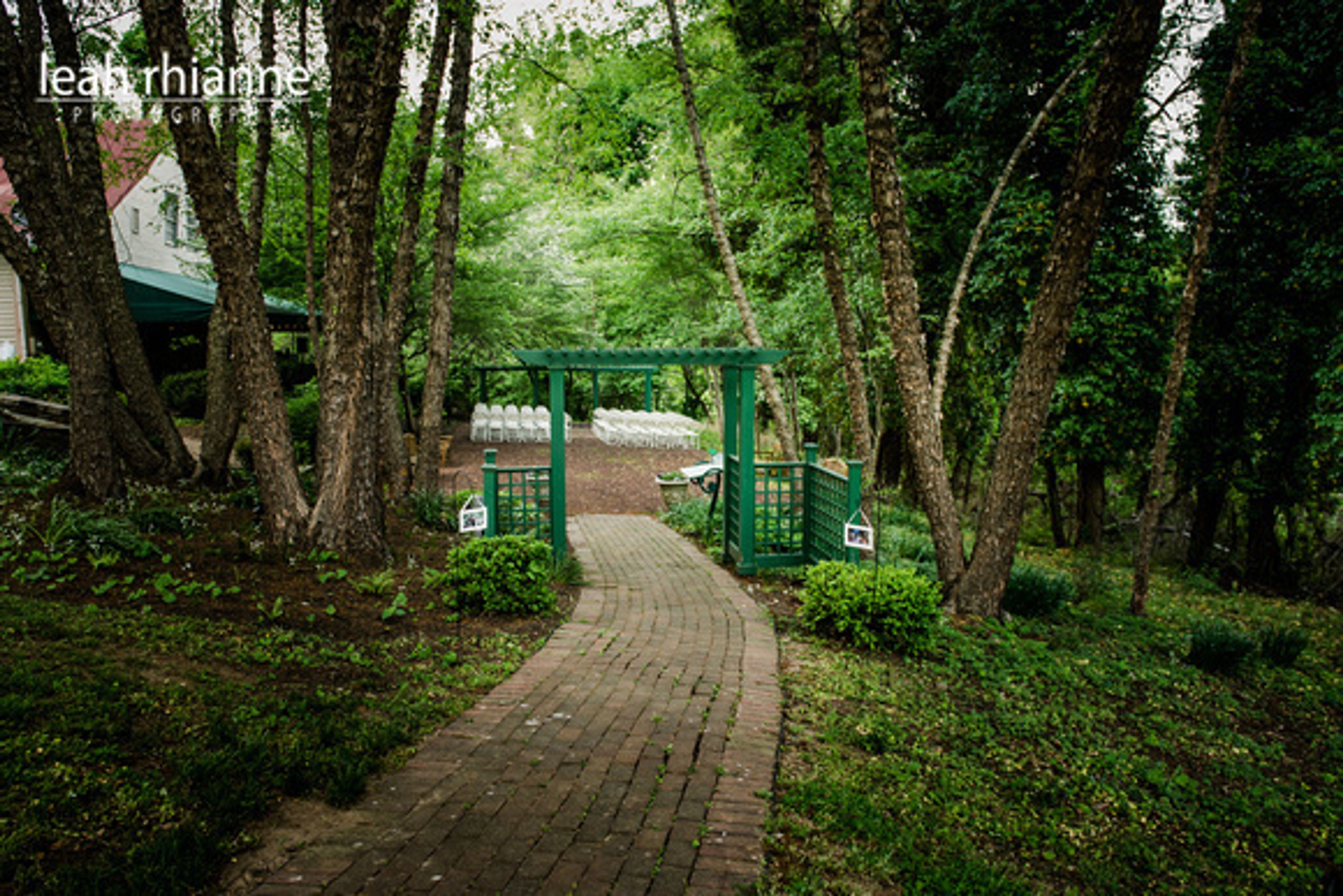 Cover photo of The Ridgeland Mansion with Joshua's Catering