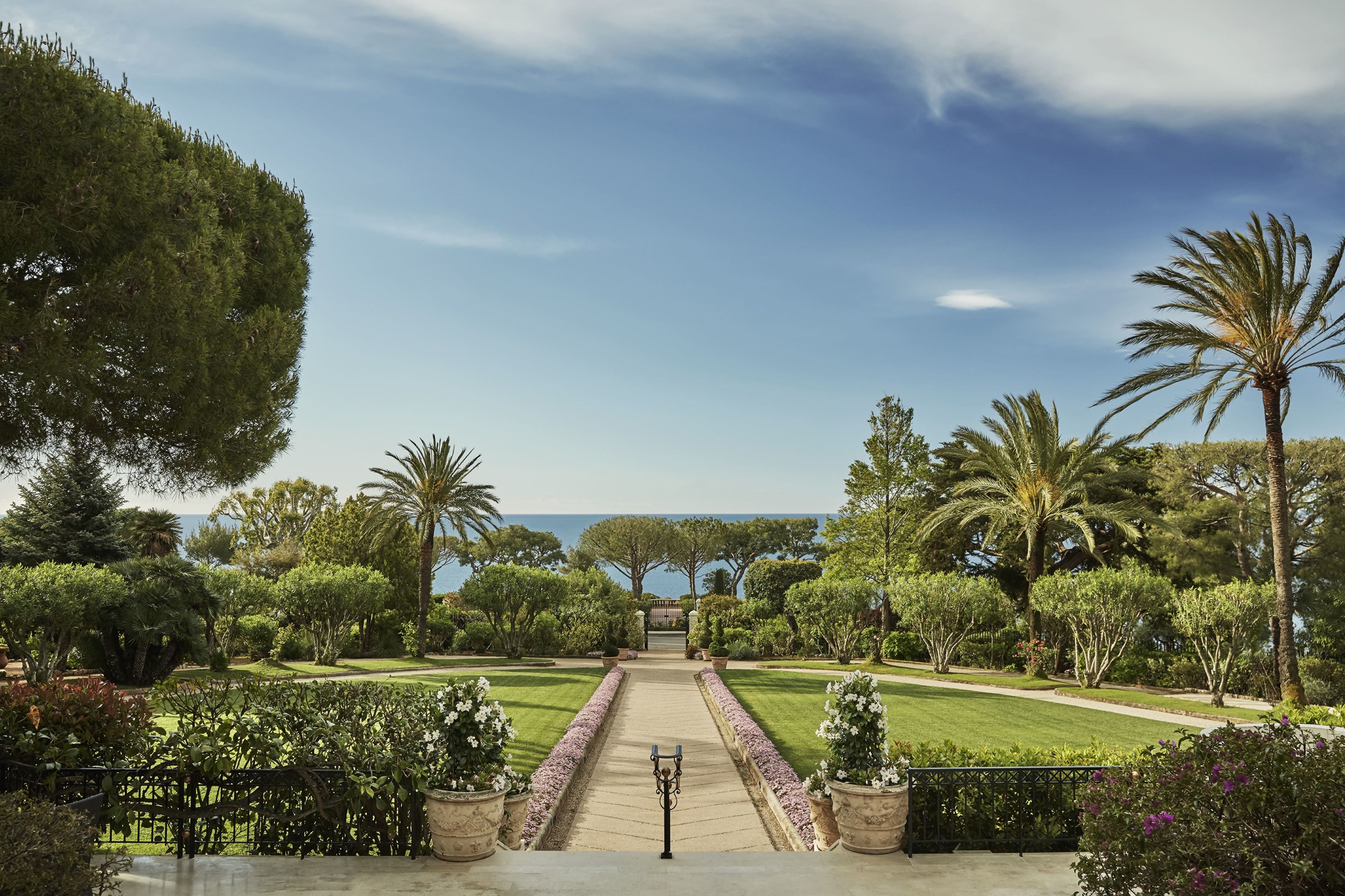 Cover photo of Grand-Hotel du Cap-Ferrat