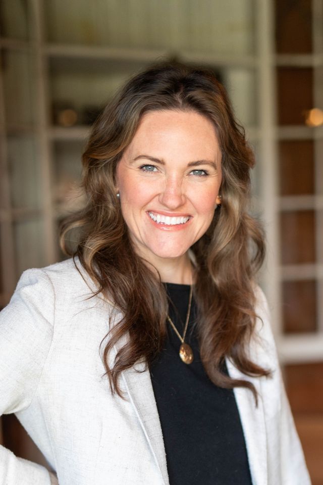 Picture of Alexis Alexander