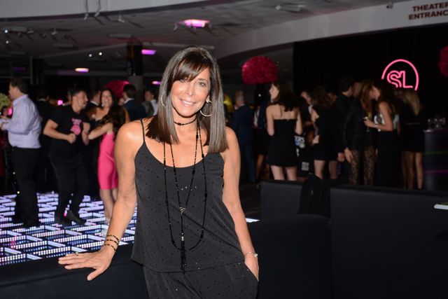 Picture of Debbie Hart