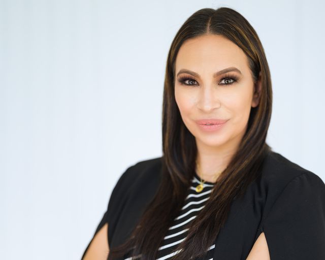 Picture of Loriann Serna